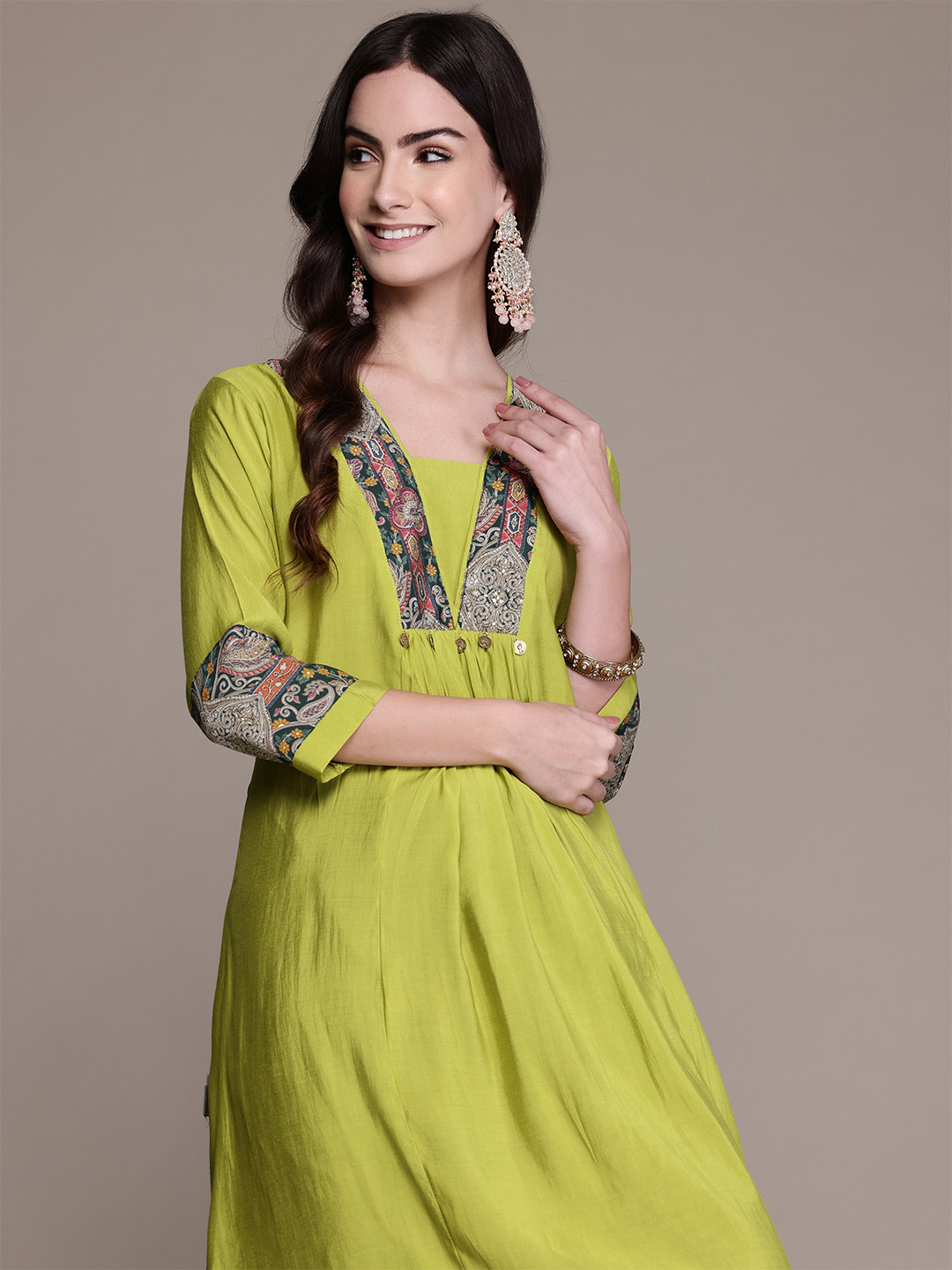 

Readiprint Paisley Yoke Design Pleated Chanderi Silk Kurta with Palazzos, Green