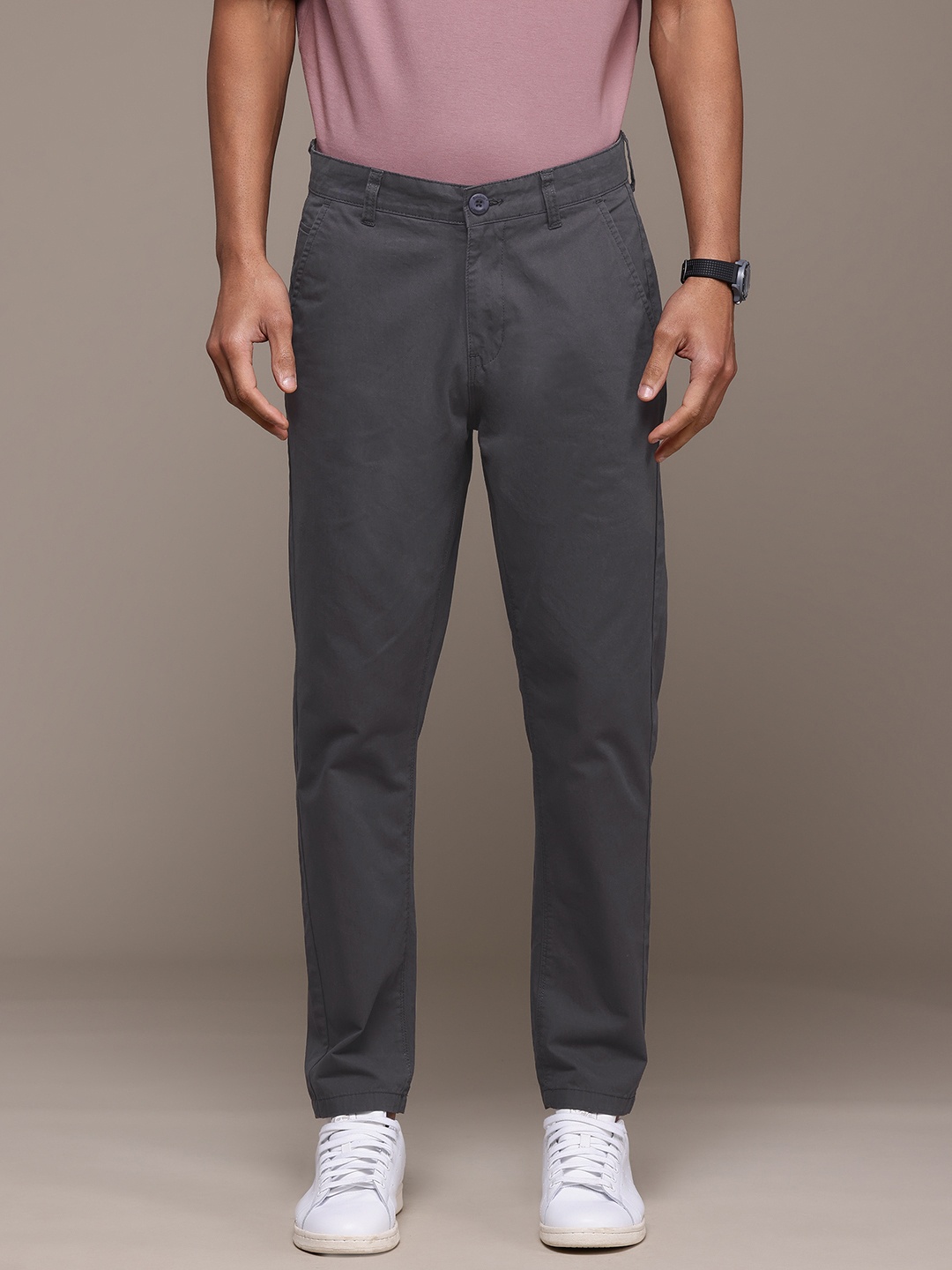 

Roadster Men Chinos Trousers, Grey