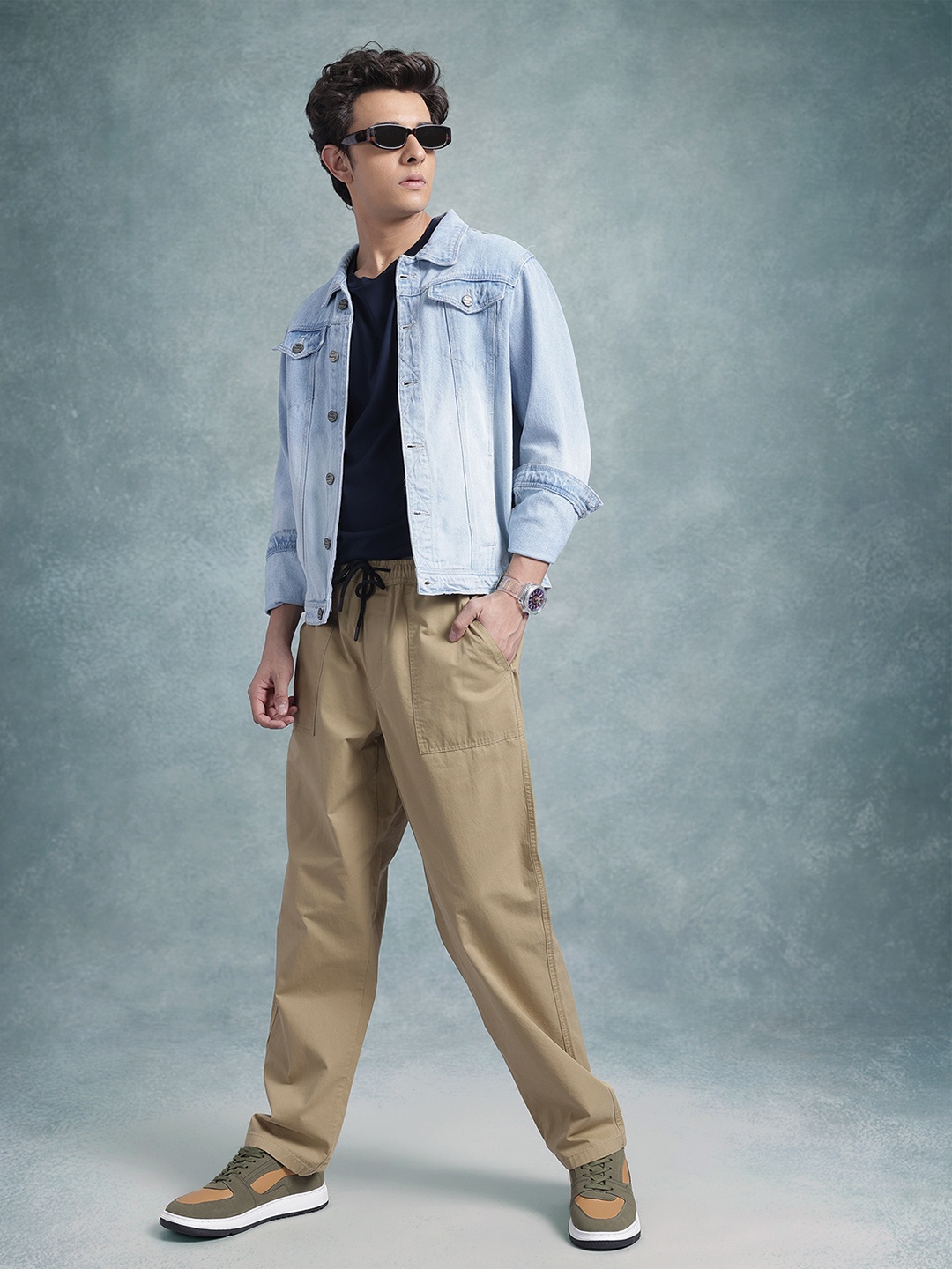

The Roadster Life Co. Men Cotton Relaxed Trousers, Khaki