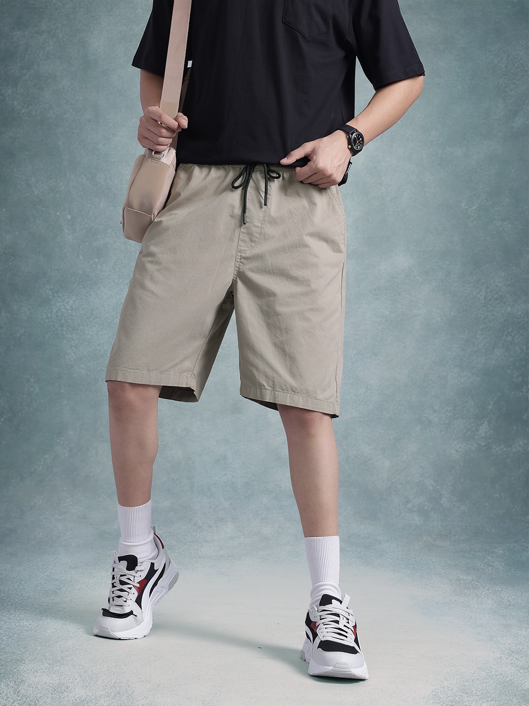 

The Roadster Life Co. Men Relaxed Fit Pure Cotton Chino Shorts, Beige