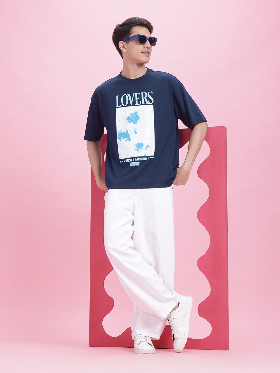 

Mast & Harbour Twin Collection Printed Drop-Shoulder Sleeves T-shirt, Navy blue