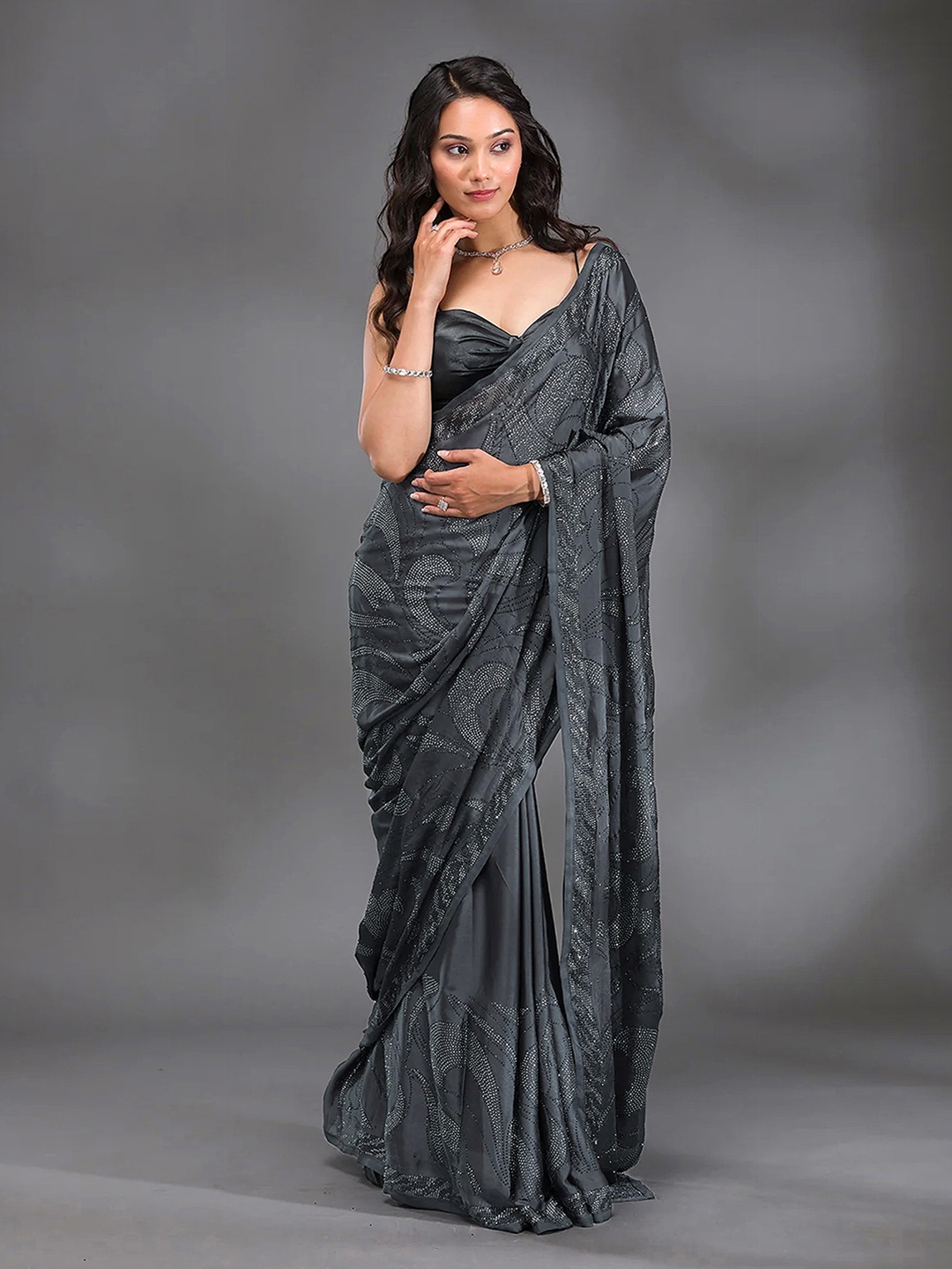

Trendmalls Beads and Stones Saree, Grey
