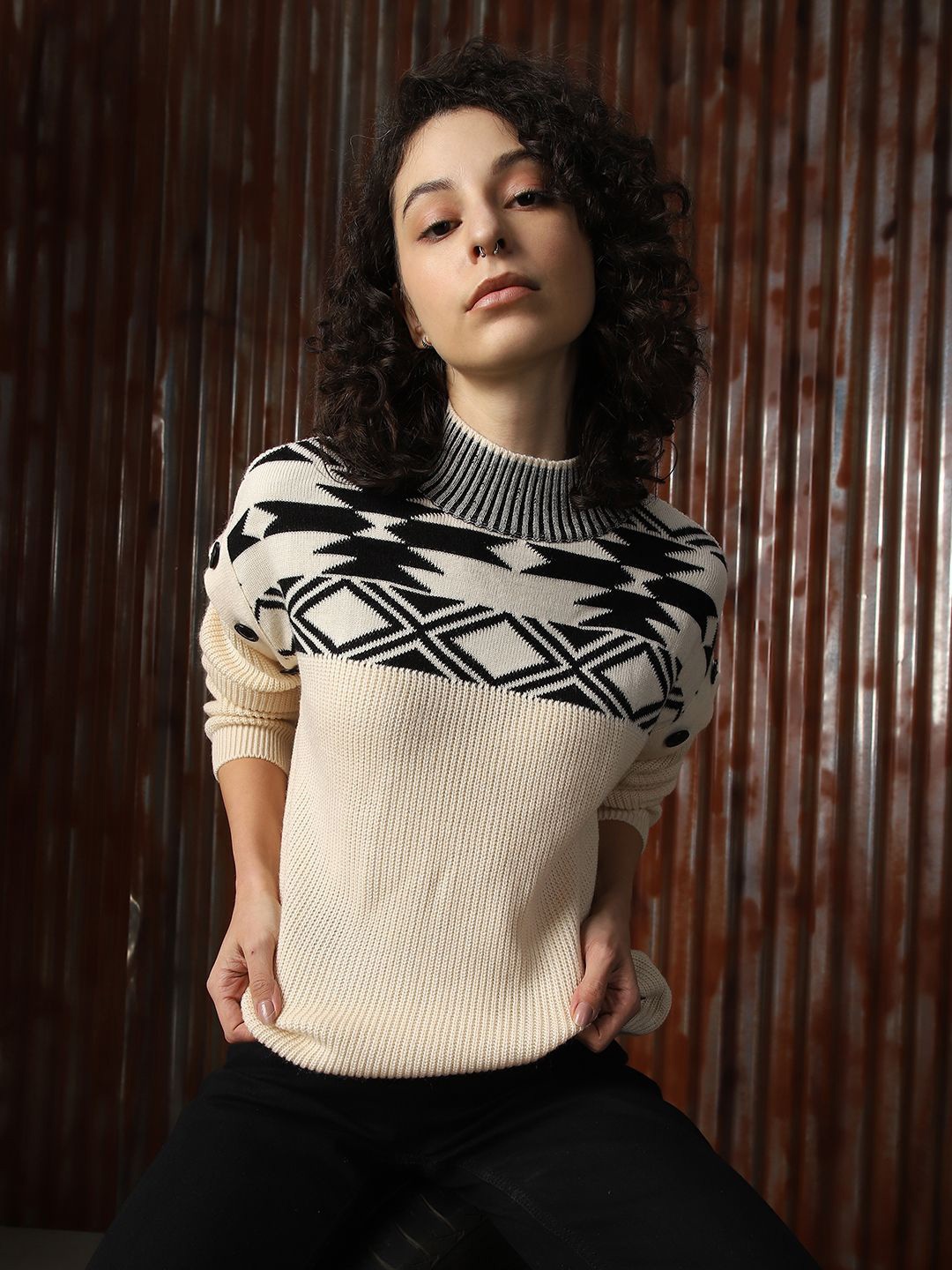 

High Star Women Turtle Neck Pullover Sweater, White