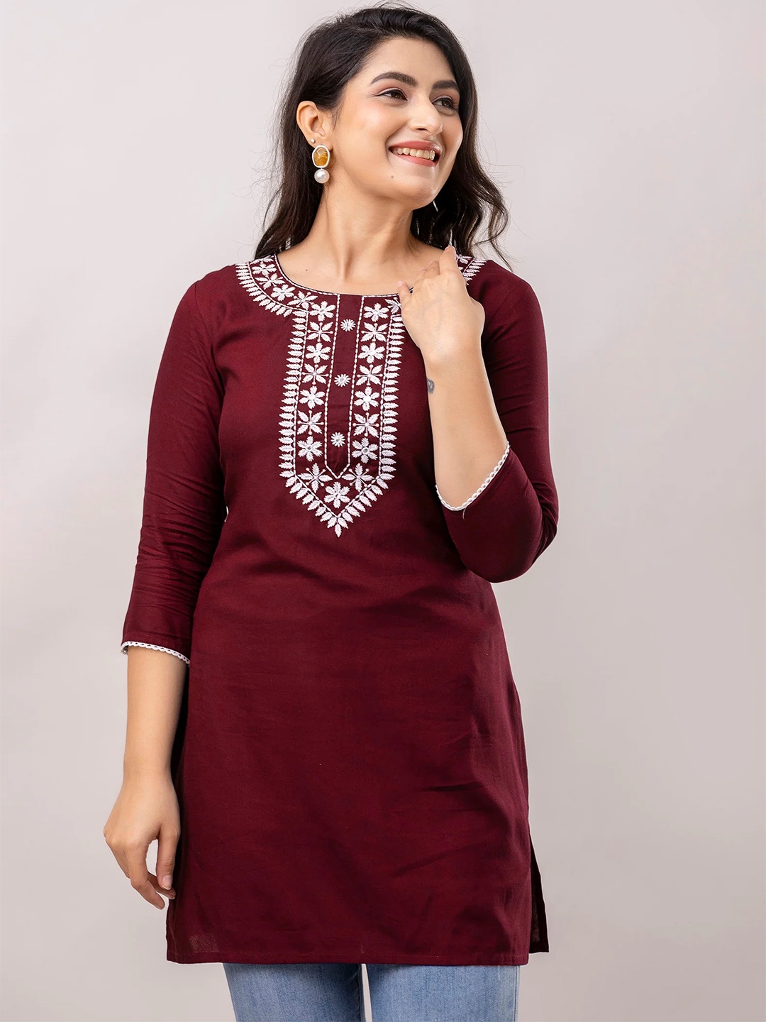 FrionKandy Floral Embroidered Mirror Work Mirror Work Kurti, Maroon
