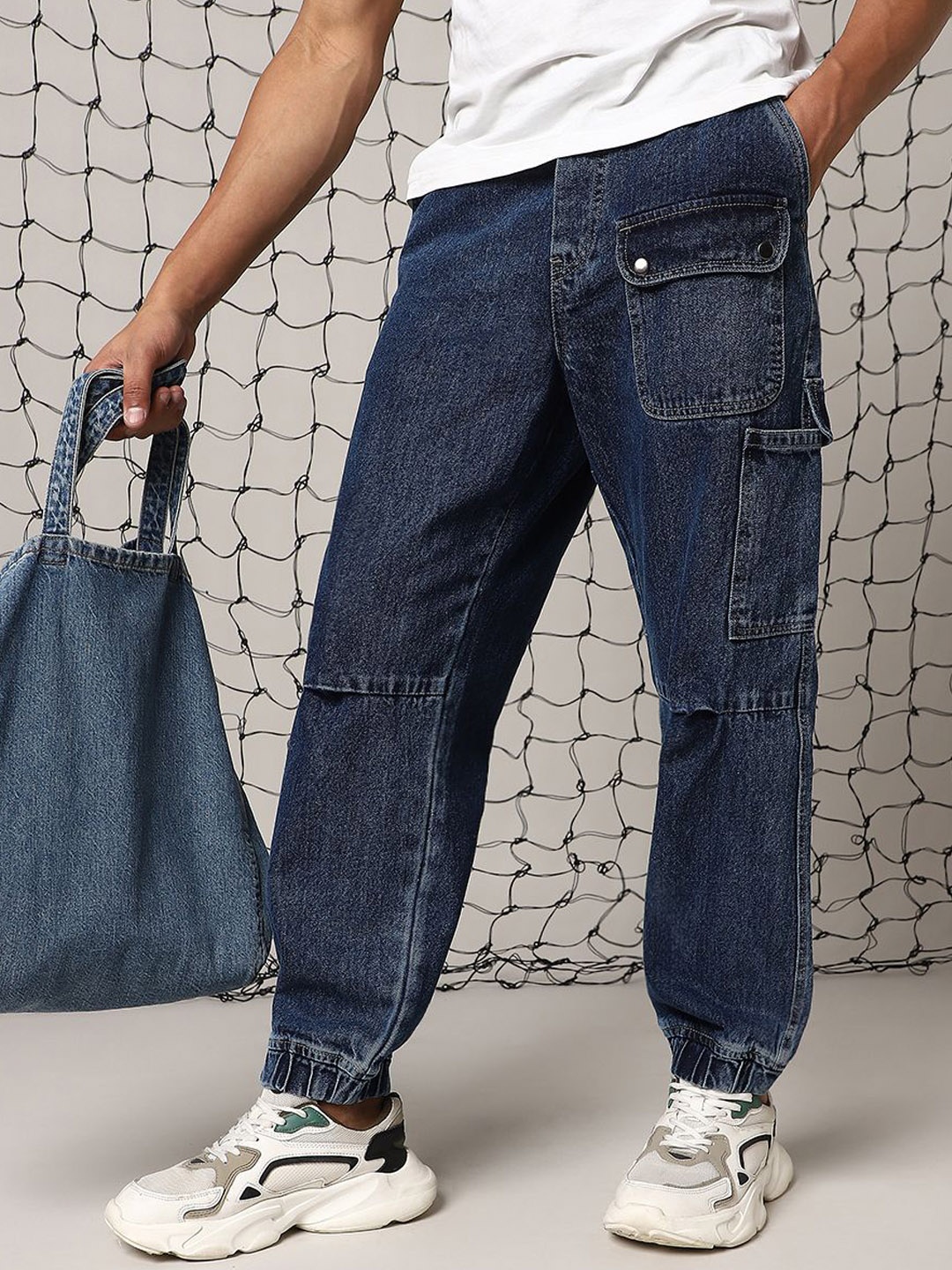 

Hubberholme Men Loose Fit Heavy Faded Utility Pockets Cargo Jogger Jeans, Blue