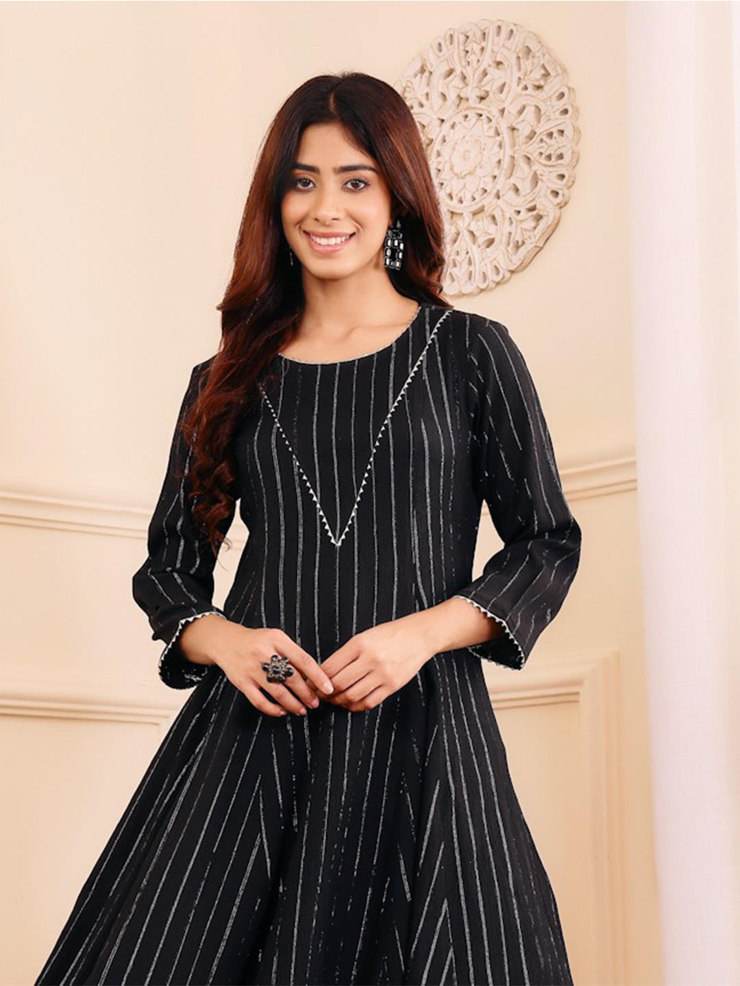 

Varanga Women Striped Regular Gotta Patti Silk Crepe Kurta with Trouser, Black