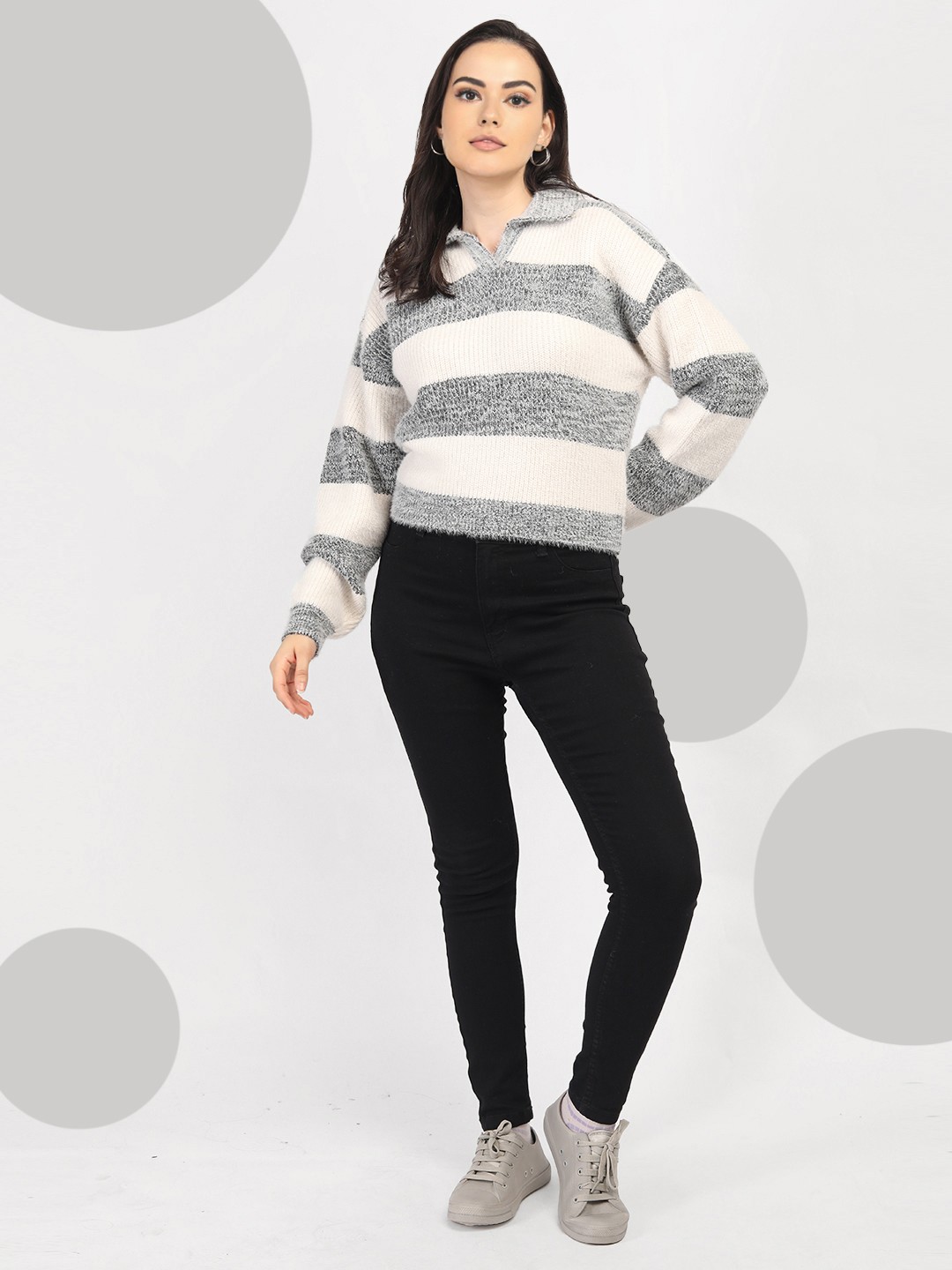 

The Roadster Lifestyle Co. Women Colorblocked Pullover Sweaters, Grey