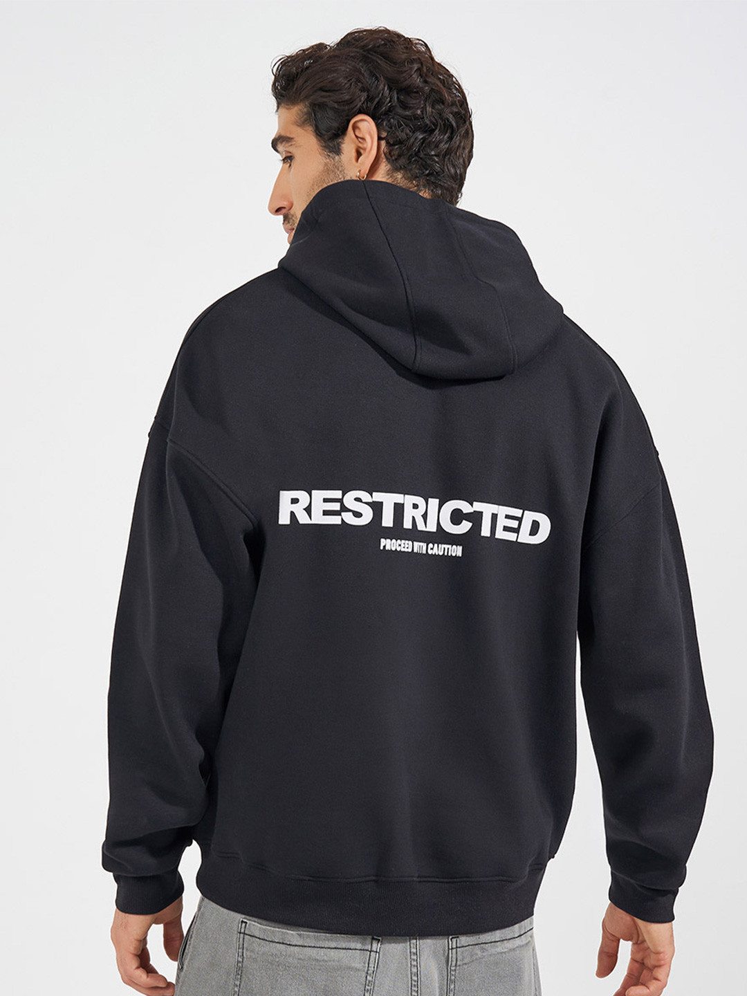 

Styli Men Typography Printed Oversized Hooded Pullover Sweatshirt, Black