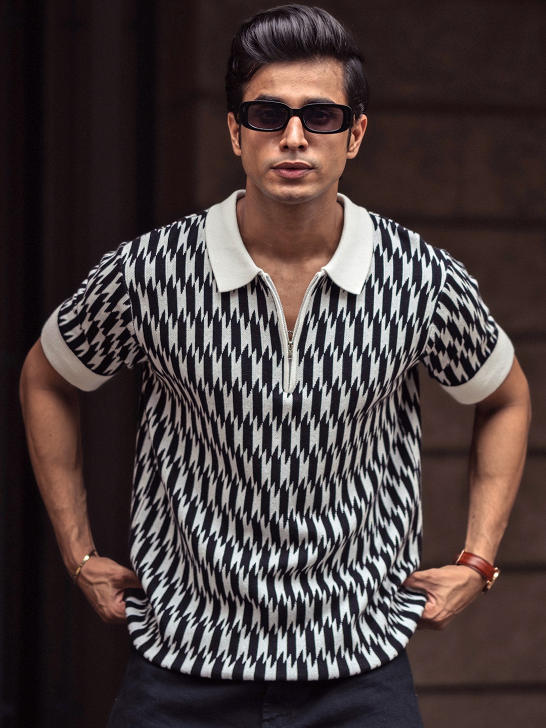 

Powerlook Men Abstract Printed Polo Collar Pure Cotton T-shirt, Black