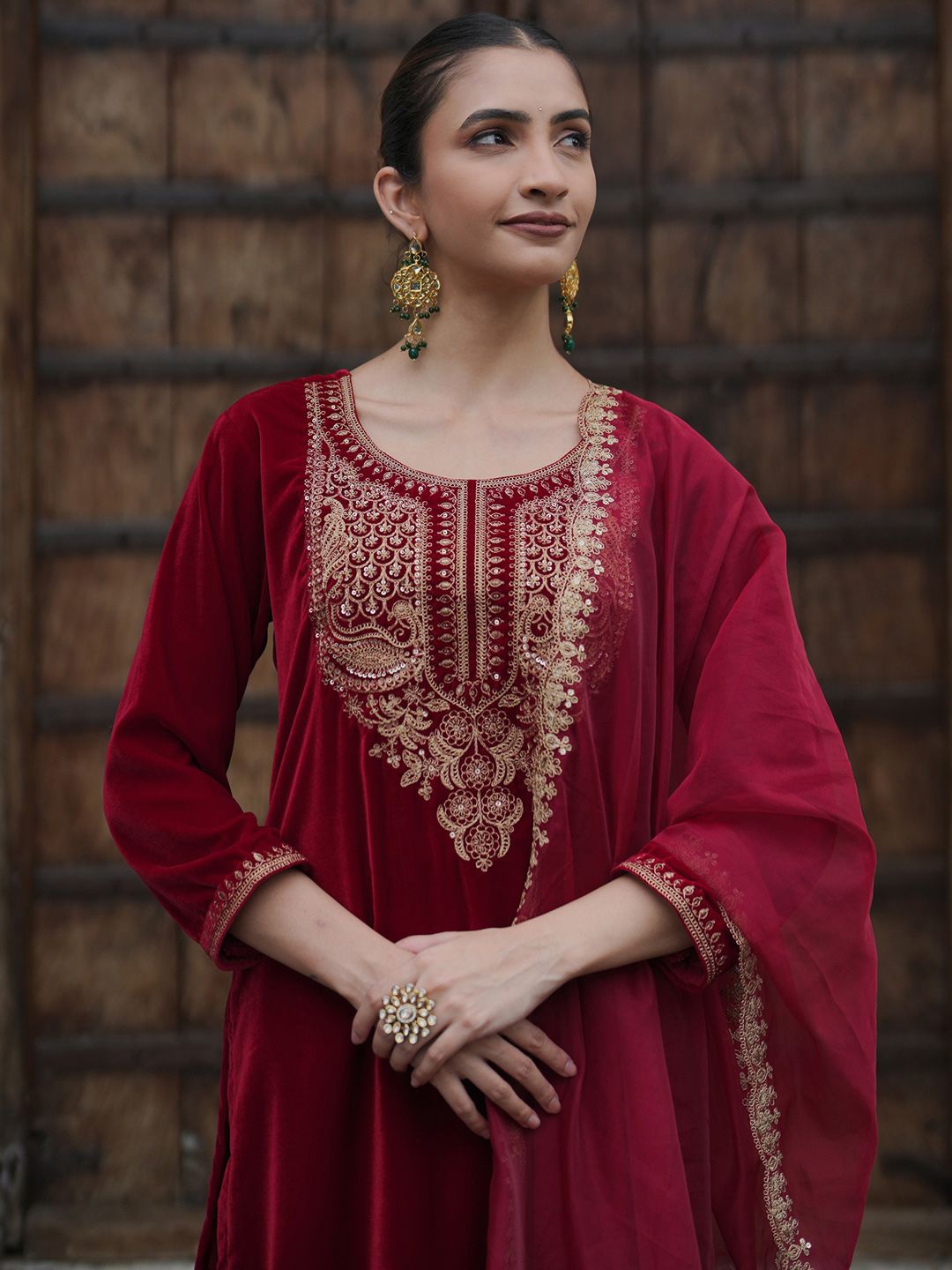 

Indo Era Women Ethnic Motifs Embroidered Regular Velvet Kurta with Trousers & With Dupatta, Red
