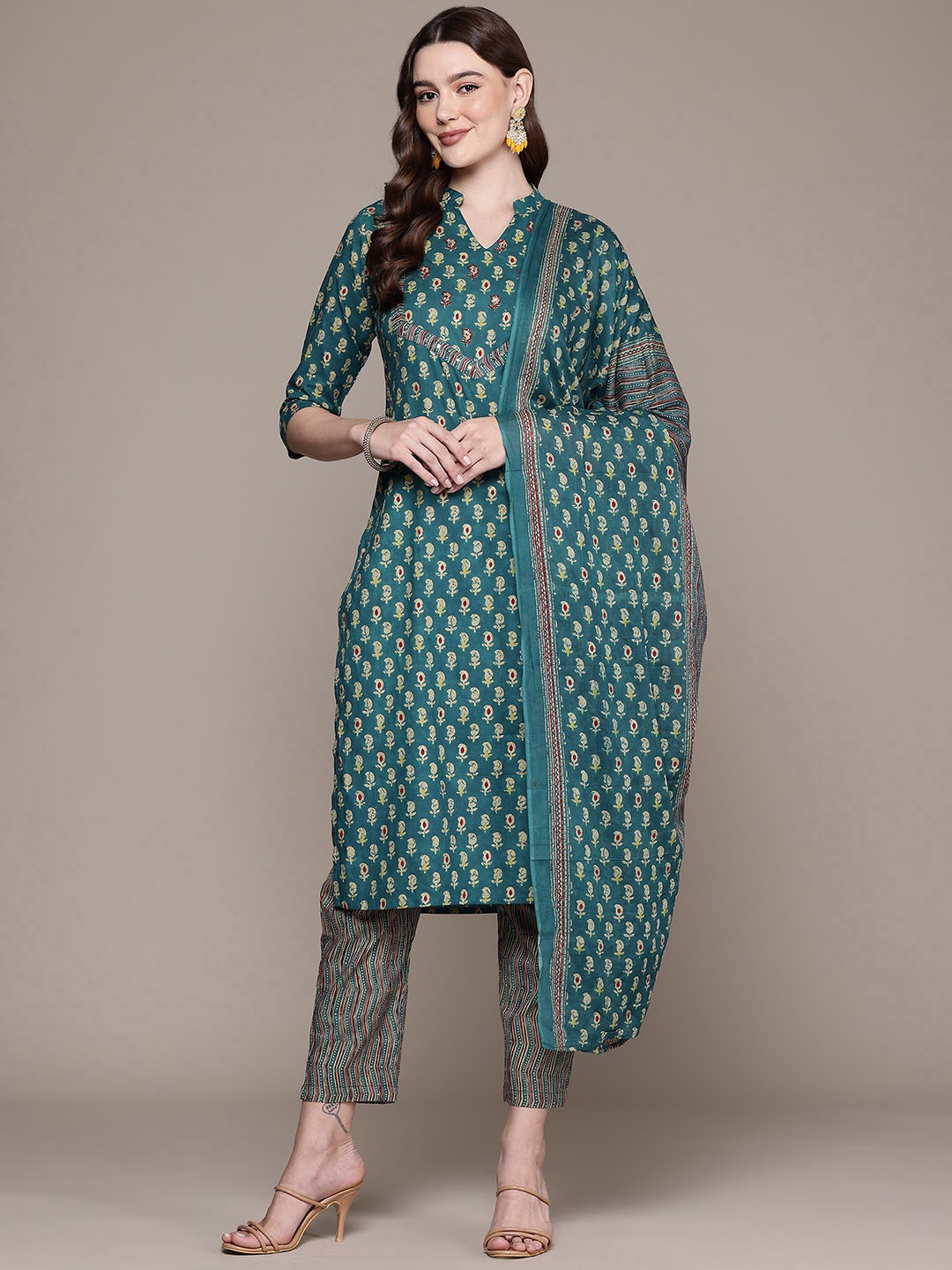 

Readiprint Fashions Ethnic Motifs Printed Sequinned Pure Cotton Kurta Set, Teal