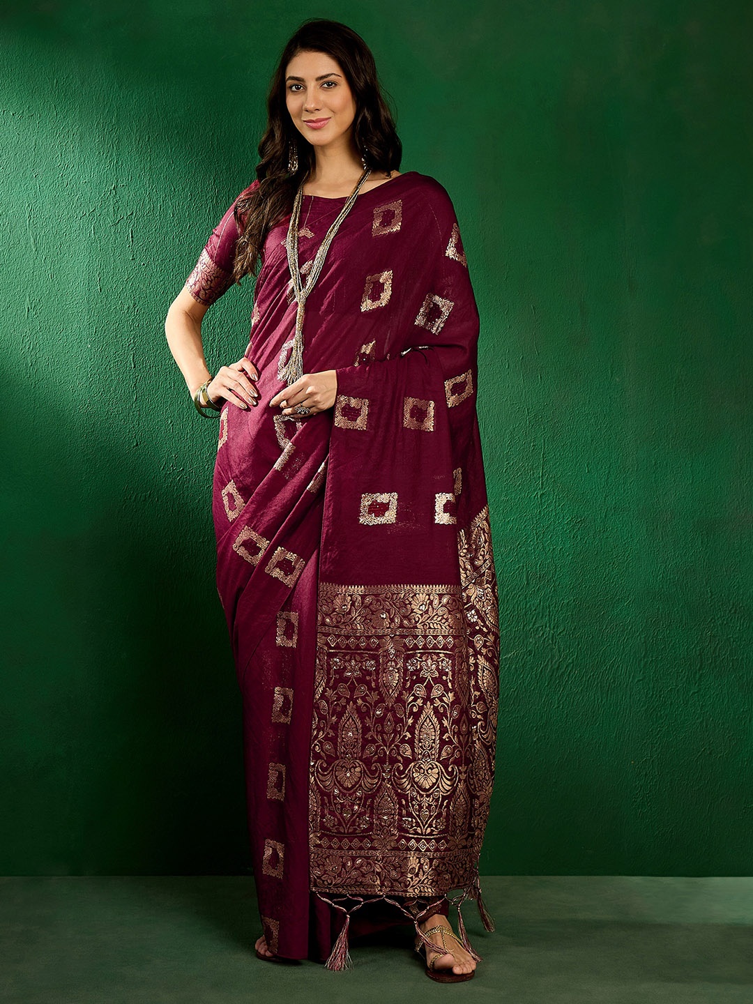 

DIVASTRI Woven Design Zari Designer Kanjeevaram Saree, Burgundy