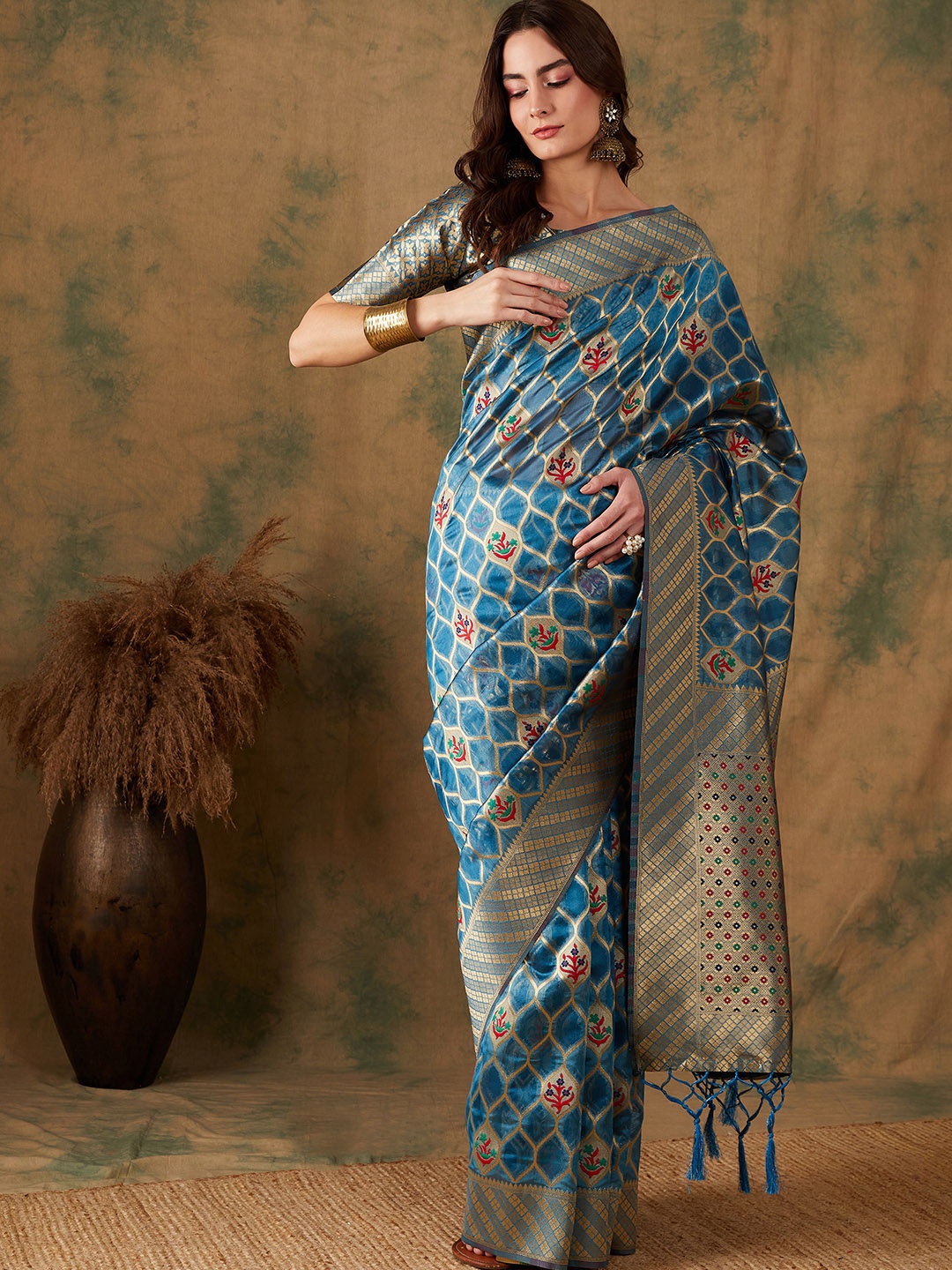 

DIVASTRI Woven Design Zari Banarasi Saree, Blue
