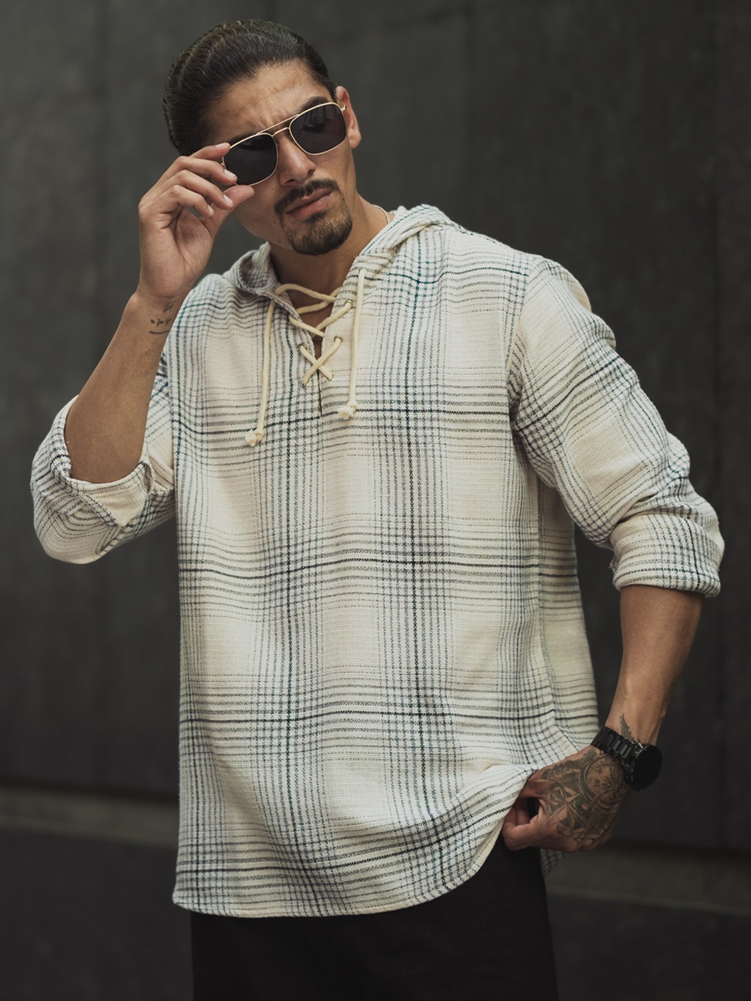 

Powerlook Men Hood Tartan Checked Cotton Casual Shirt, Off white