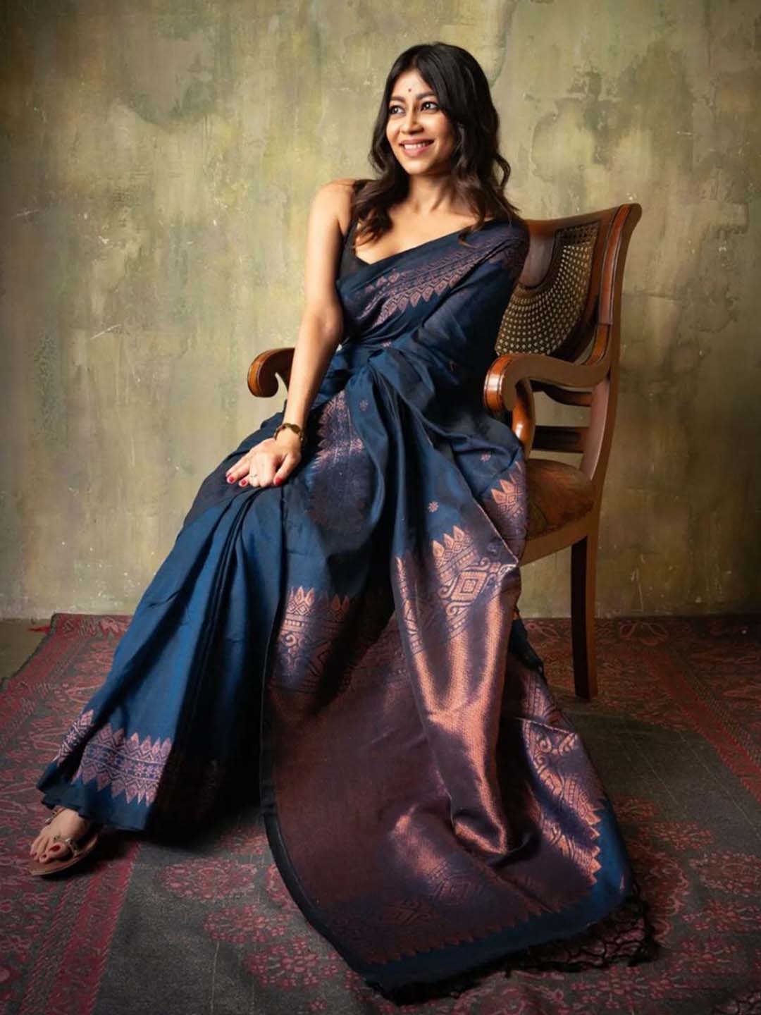 

Kriyansh Woven Design Zari Designer Kanjeevaram Saree, Blue