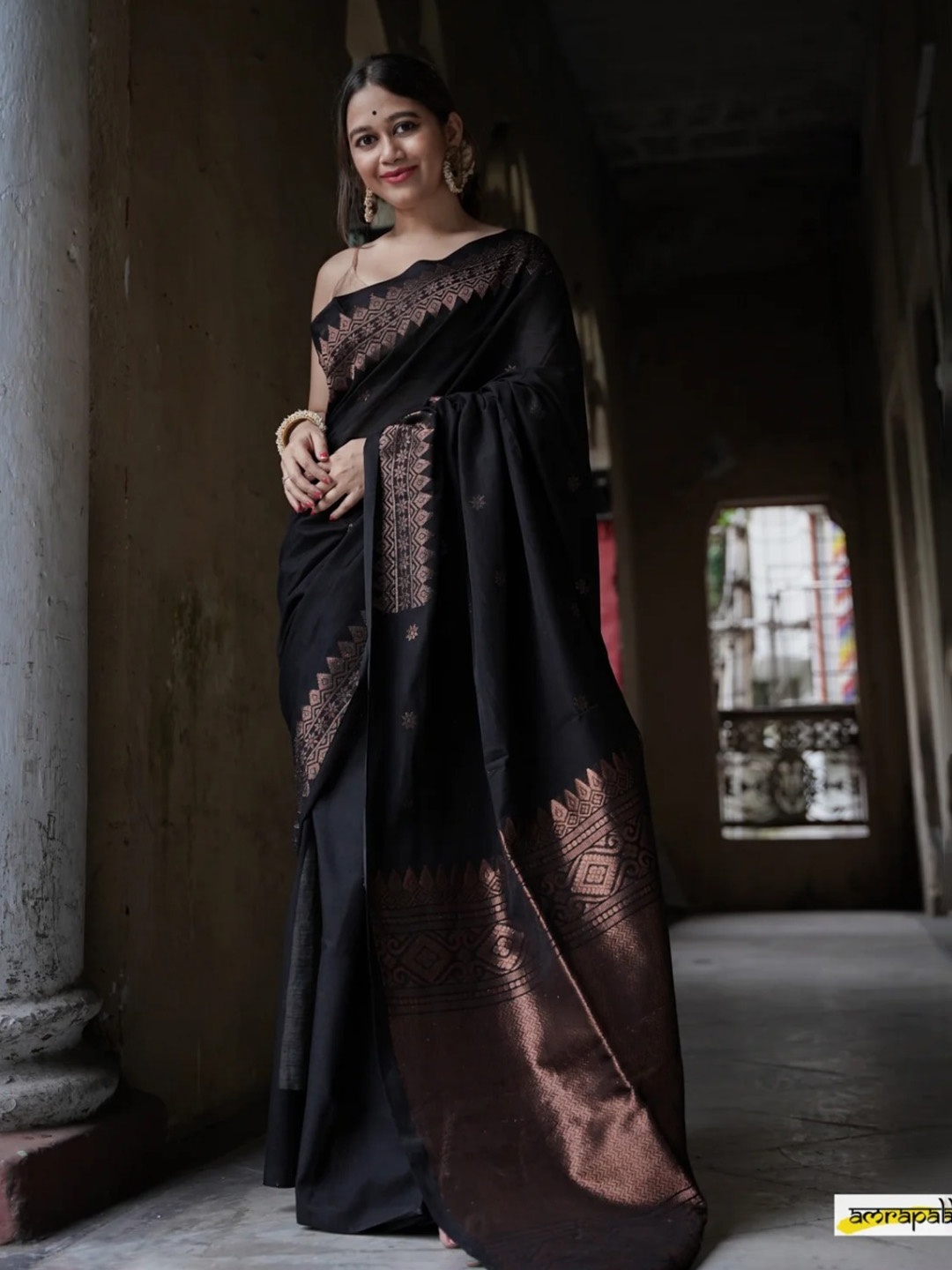 

Kriyansh Ethnic Motifs Woven Design Zari Designer Kanjeevaram Saree, Black