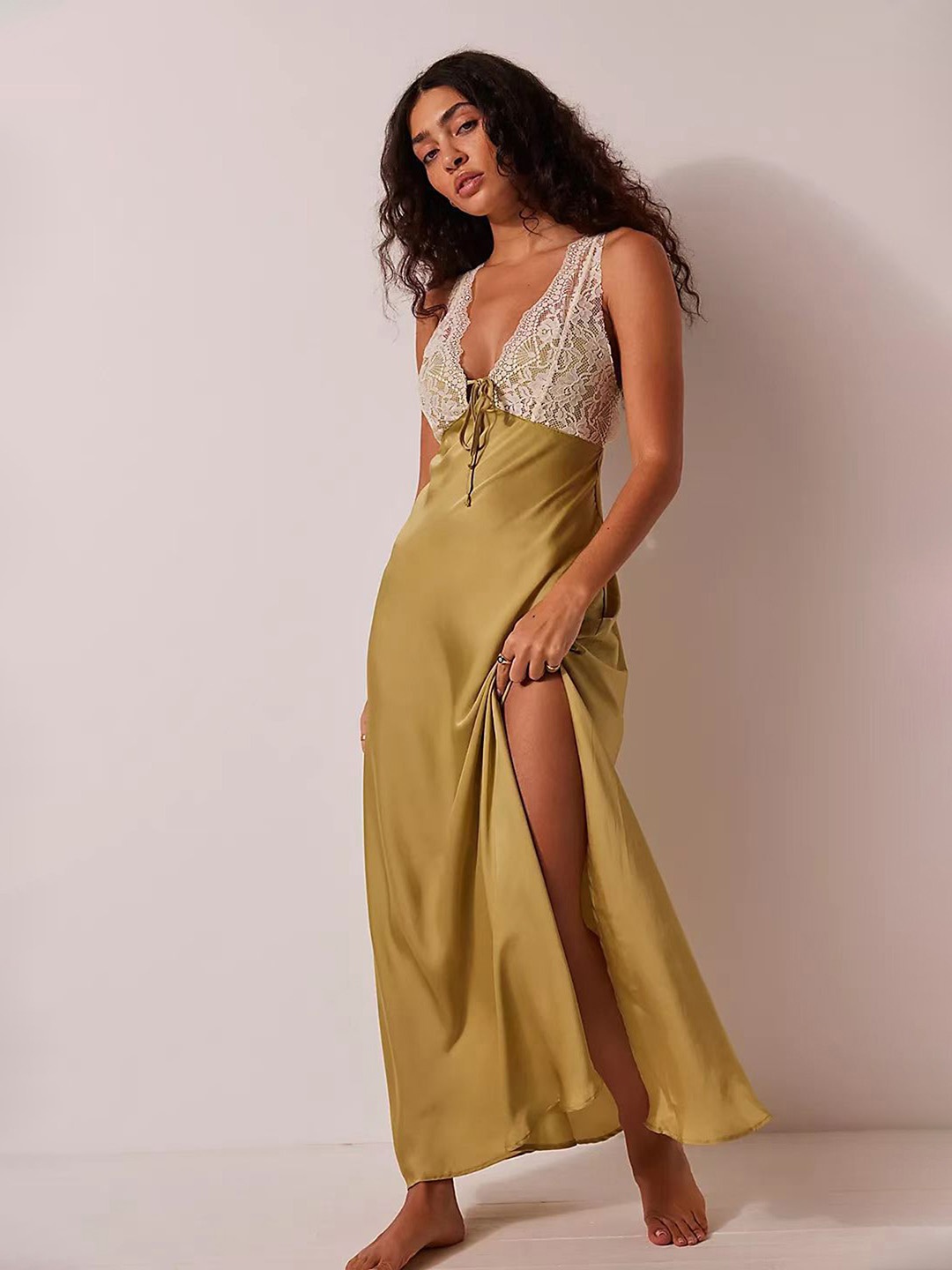 

LULU & SKY Solid Sleeveless Maxi Dress, Green