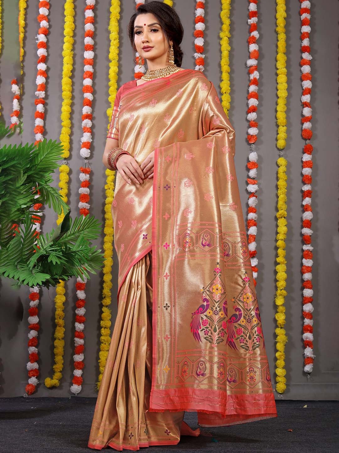 

Royal Rajgharana Saree Woven Design Zari Pure Silk Heavy Work Paithani Sarees, Peach