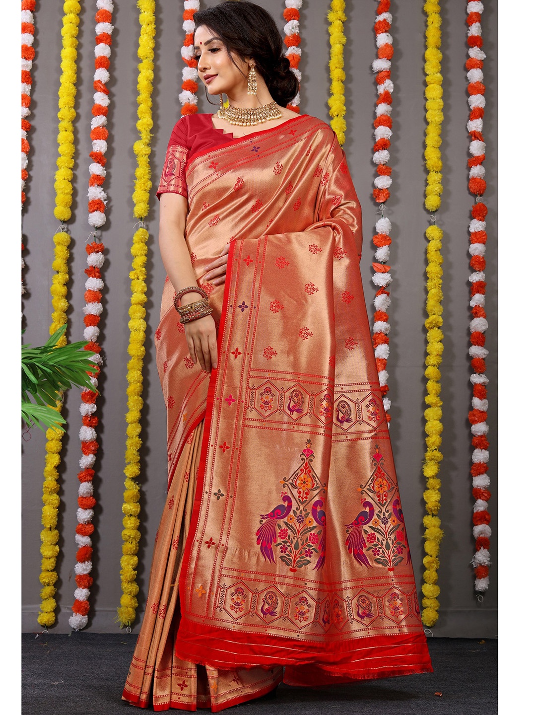 

Royal Rajgharana Saree Woven Design Zari Pure Silk Heavy Work Paithani Sarees, Red