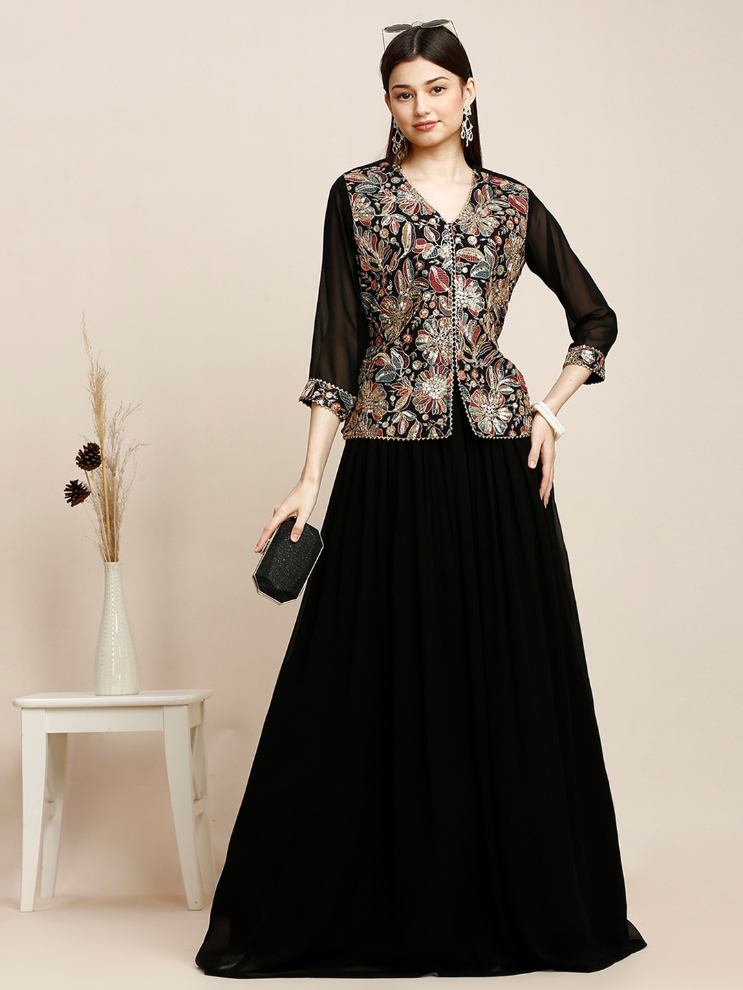 

MADHURAM Women Embroidered Ready to Wear Lehenga Choli, Black
