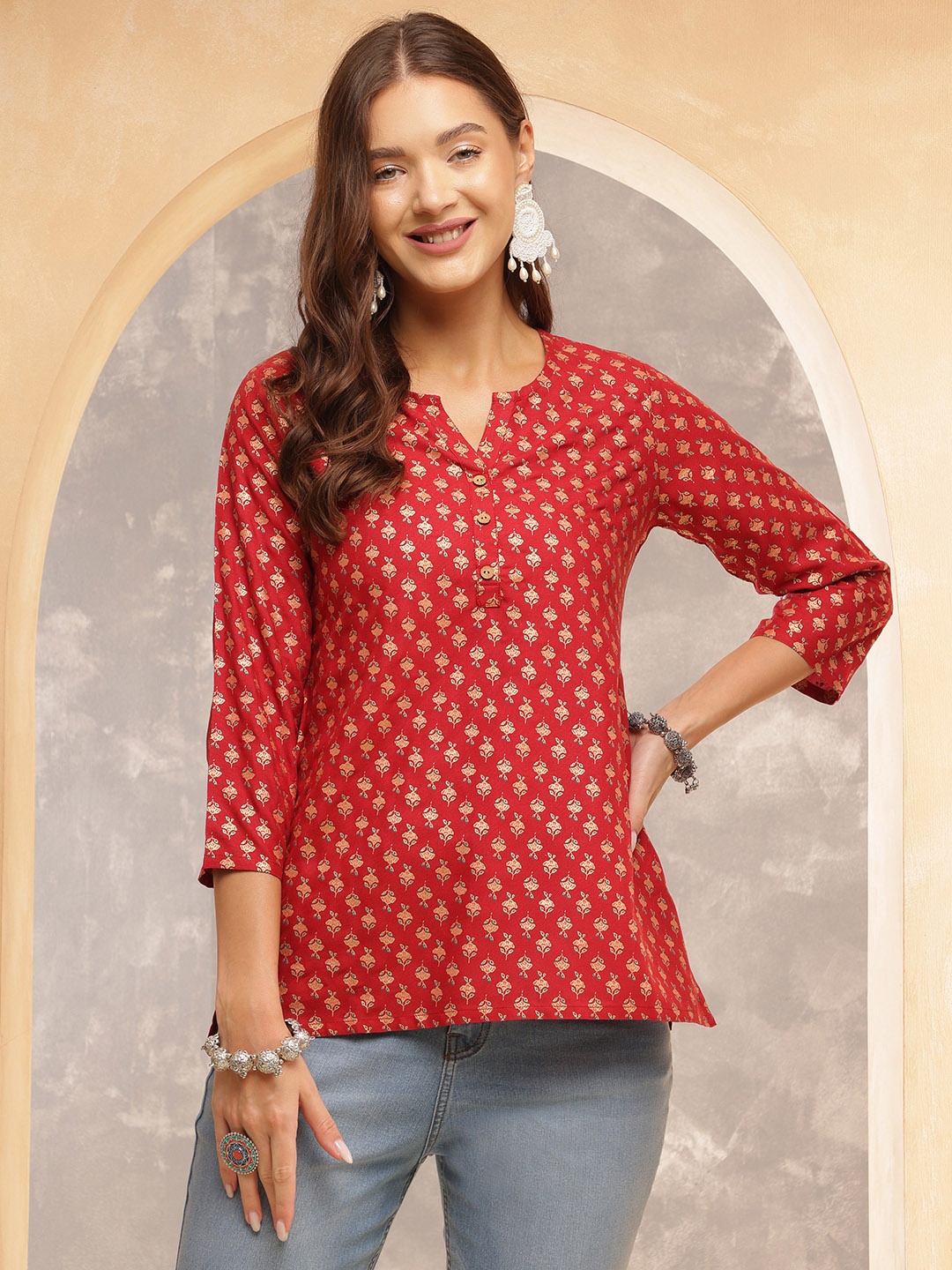 

Anouk Rustic Women Ethnic Motifs Printed Round Neck Top, Maroon