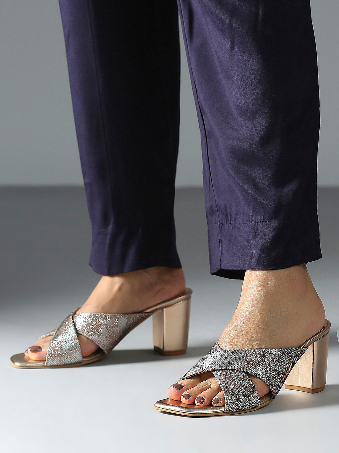 

Inc 5 Women Printed Open Toe Block Heel Sandals, Rose gold