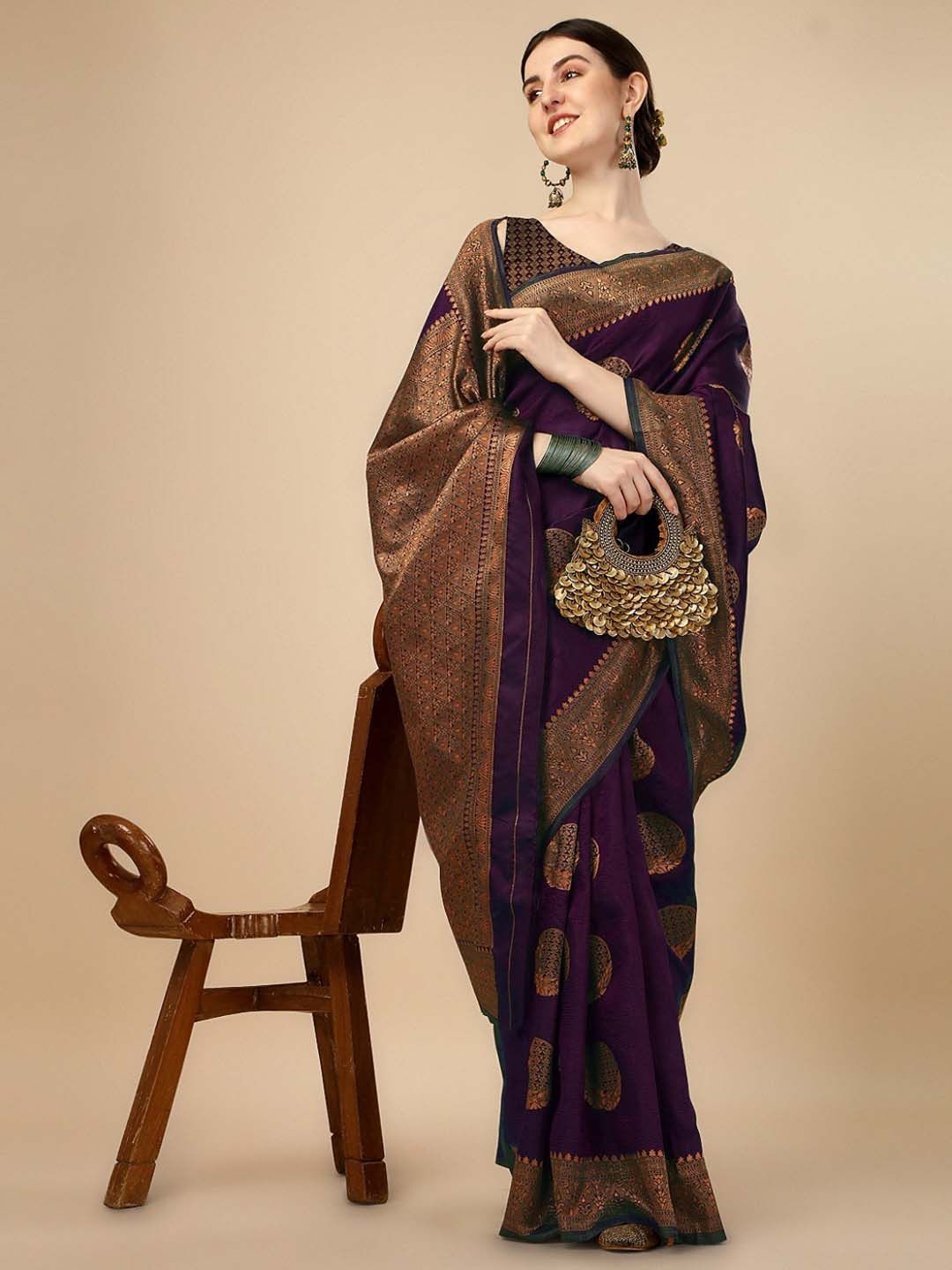 

QENY Woven Design Zari Banarasi Saree With Blouse Piece, Purple