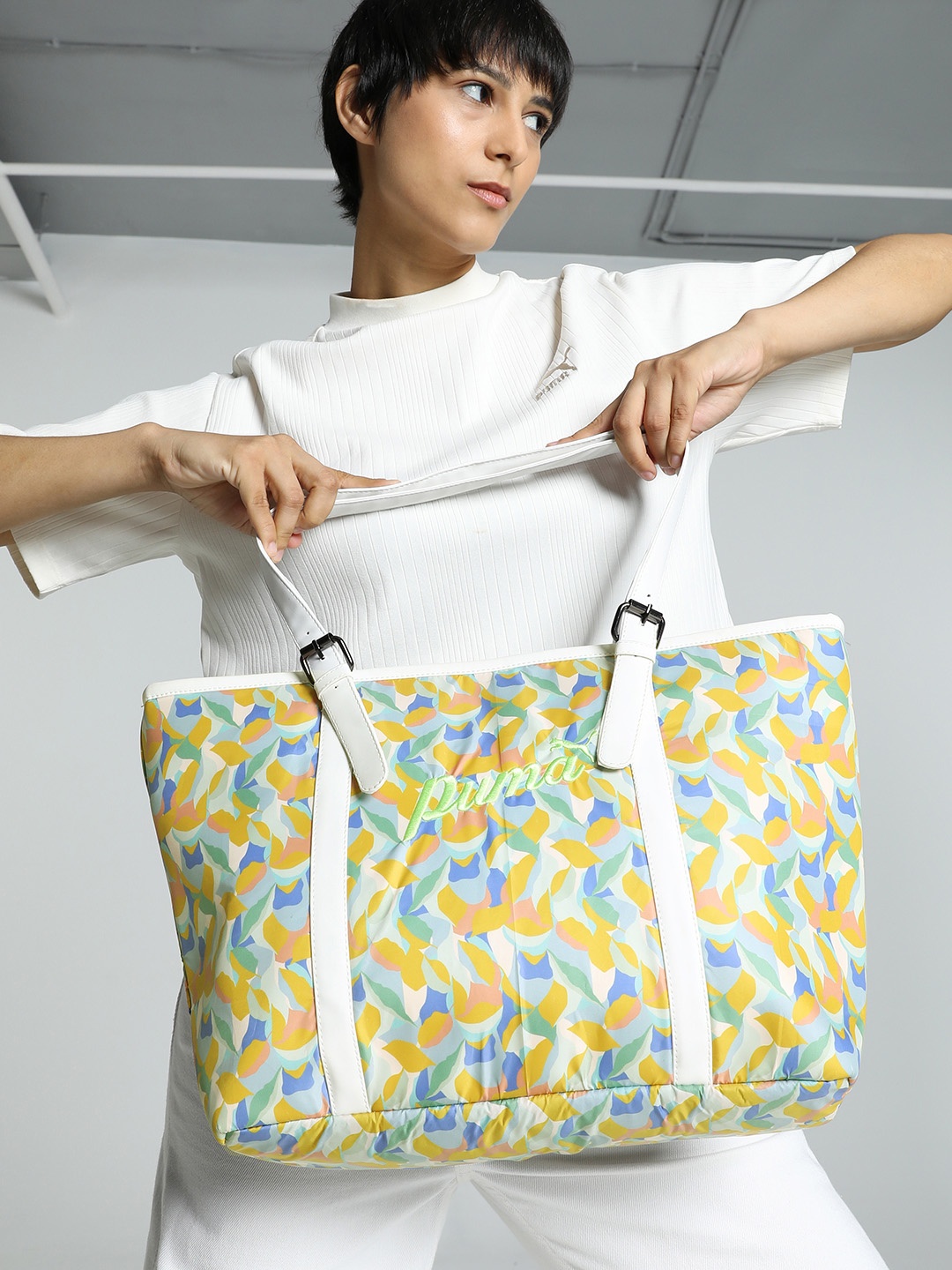 

Puma Unisex Blossoms Printed Shopper Tote Bag, Yellow