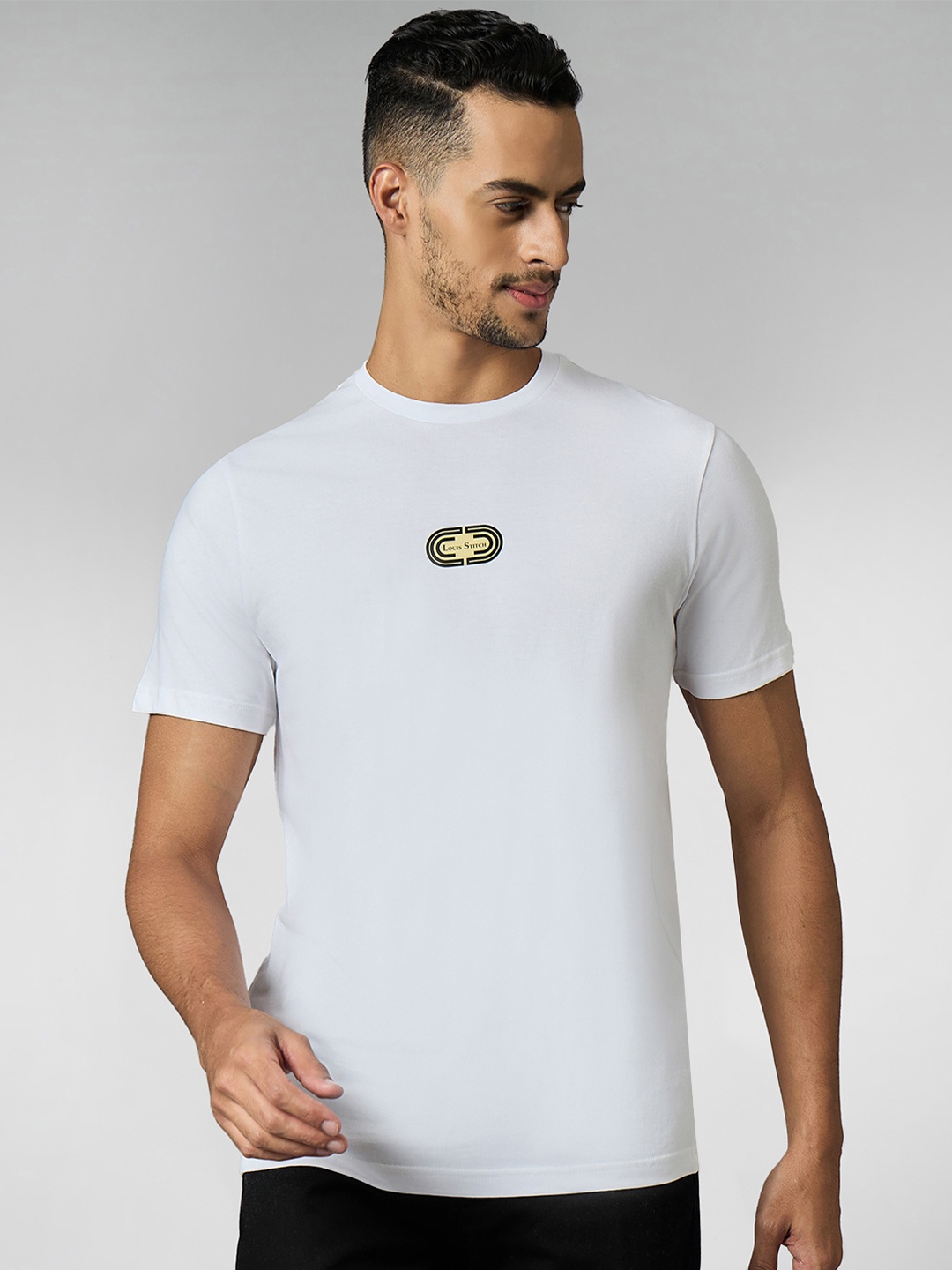 

LOUIS STITCH Men Super Combed Cotton White Regular Fit Round Neck T-Shirt
