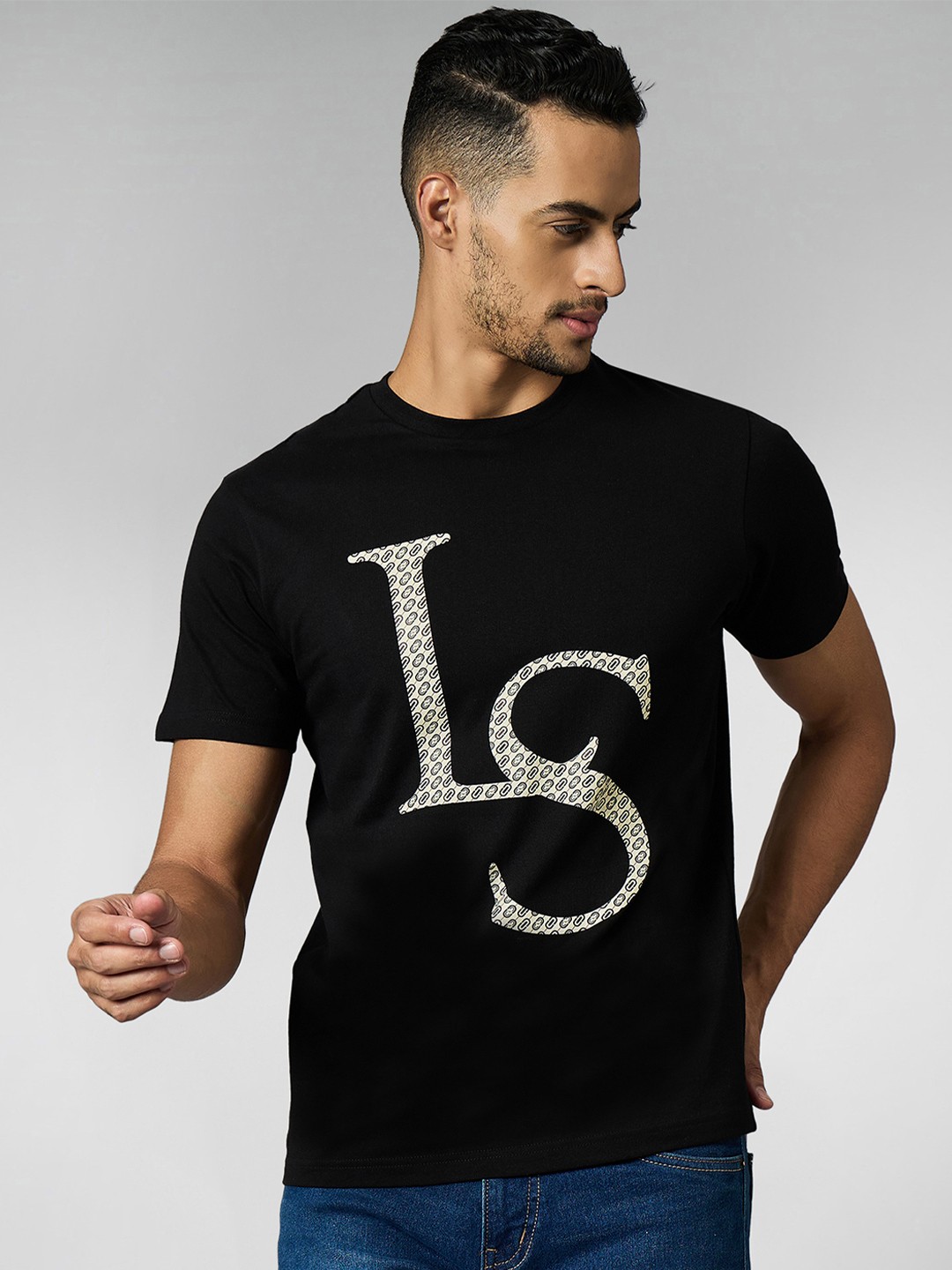 Men Super Combed Cotton Black Regular Fit Round Neck T-Shirt