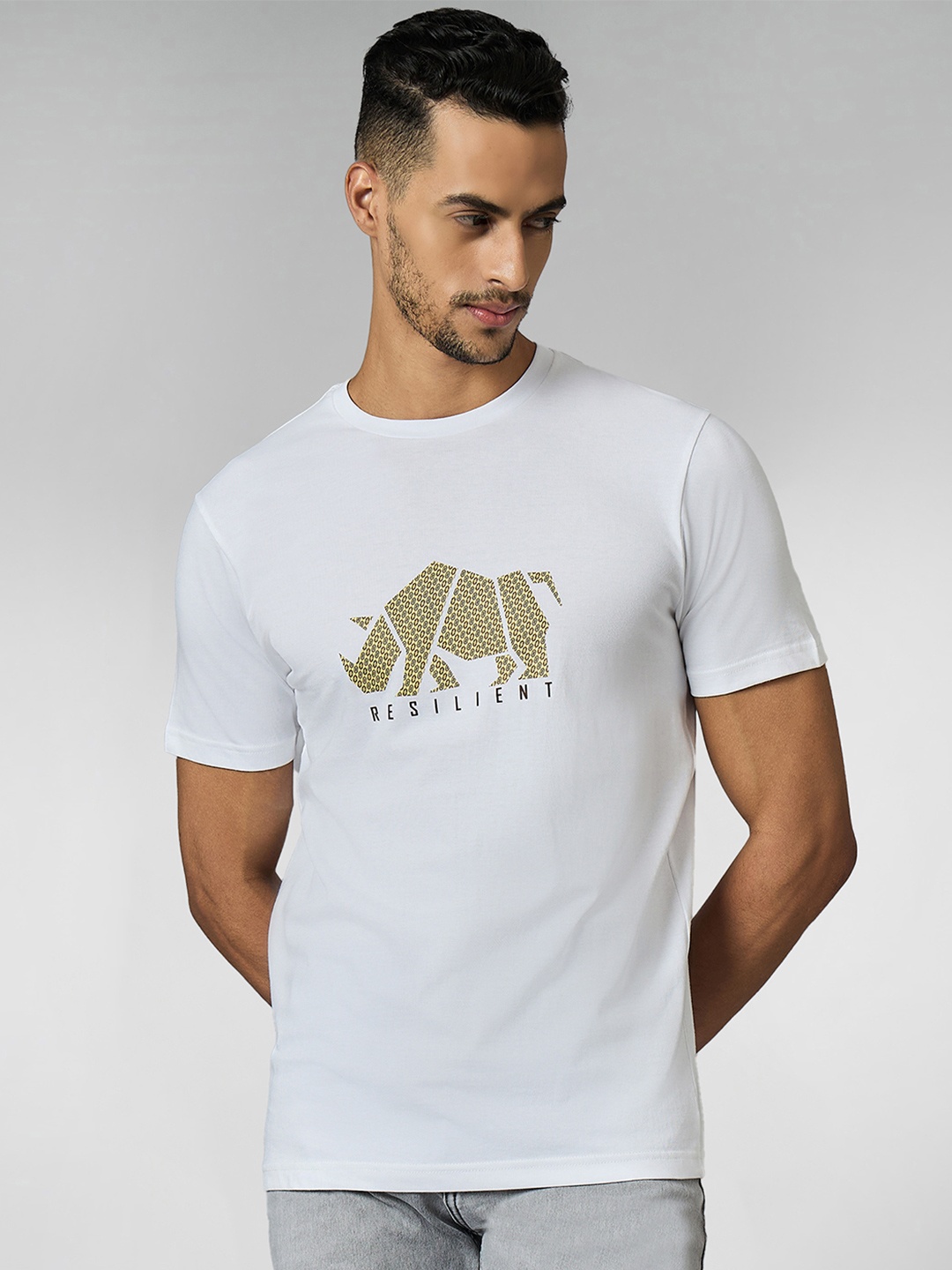 

LOUIS STITCH Men Super Combed Cotton White Regular Fit Round Neck T-Shirt