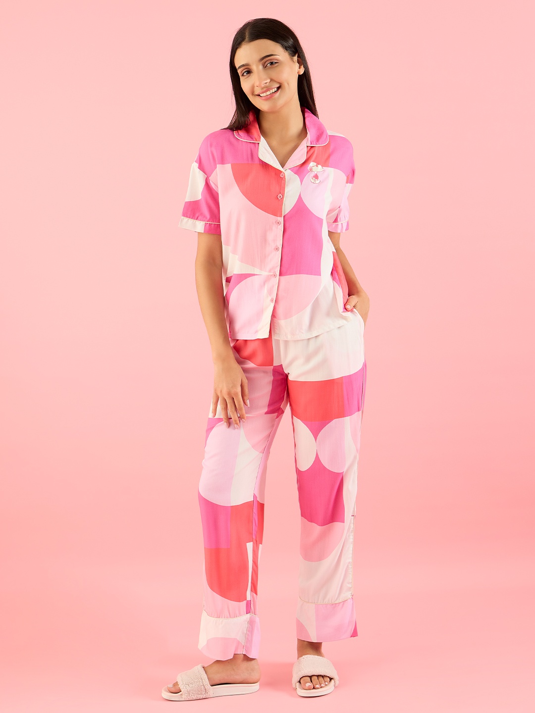 

Sweet Dreams Women Short Sleeves Printed Night suit, Pink