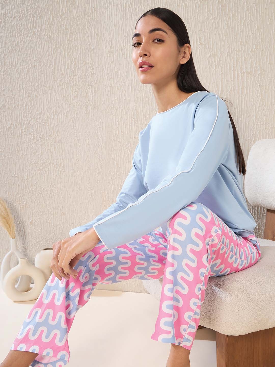 

Sweet Dreams Women Night suit, Blue