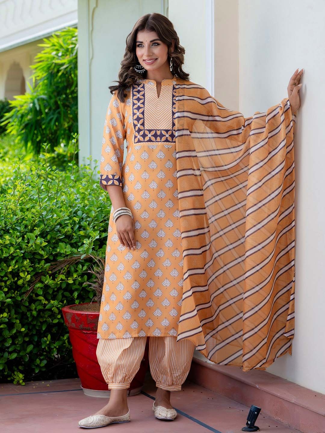 

KALINI Women Printed Regular Kurta with Salwar & With Dupatta, Yellow