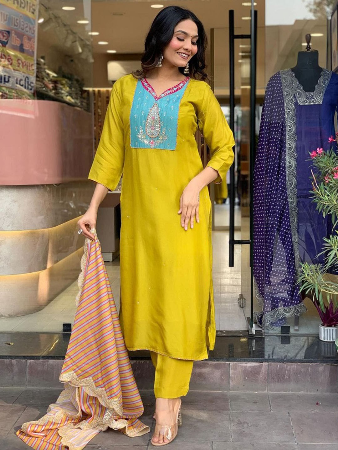 

CaniBani Women Ethnic Motifs Embroidered Regular Kurta with Trousers & With Dupatta, Yellow