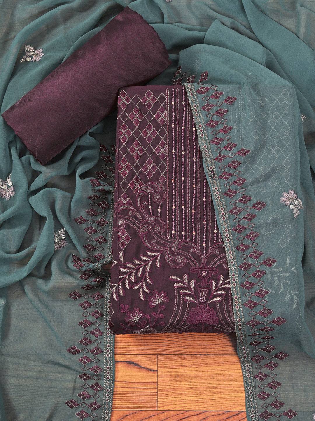 

Jaipur Kurti Heavy Embroidered Poly Georgette Dress Material with Dupatta, Purple