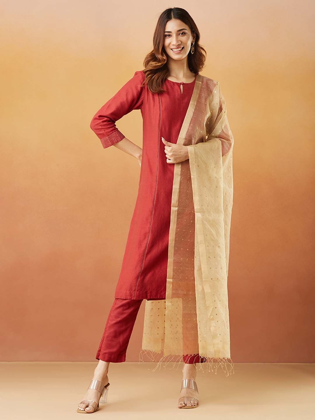 

Fabindia Ethnic Motifs Woven Design Dupatta with Zari, Gold