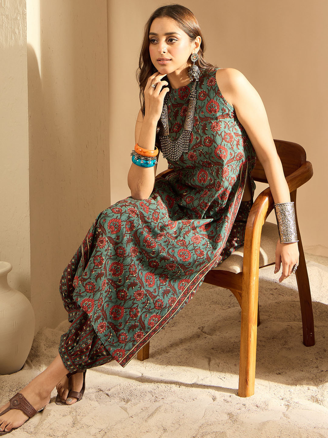 

Indo Era Women Ethnic Motifs Printed Regular Pure Cotton Kurta with Salwar, Teal