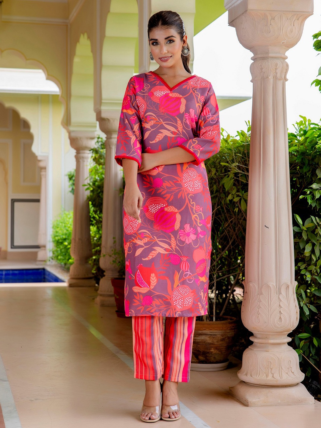 

KALINI Women Floral Printed Regular Kurta with Trousers, Pink