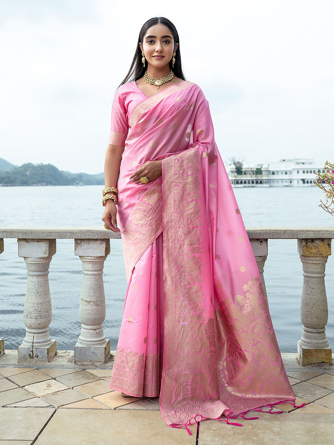 

Kandora Woven Design Pure Silk Saree, Pink