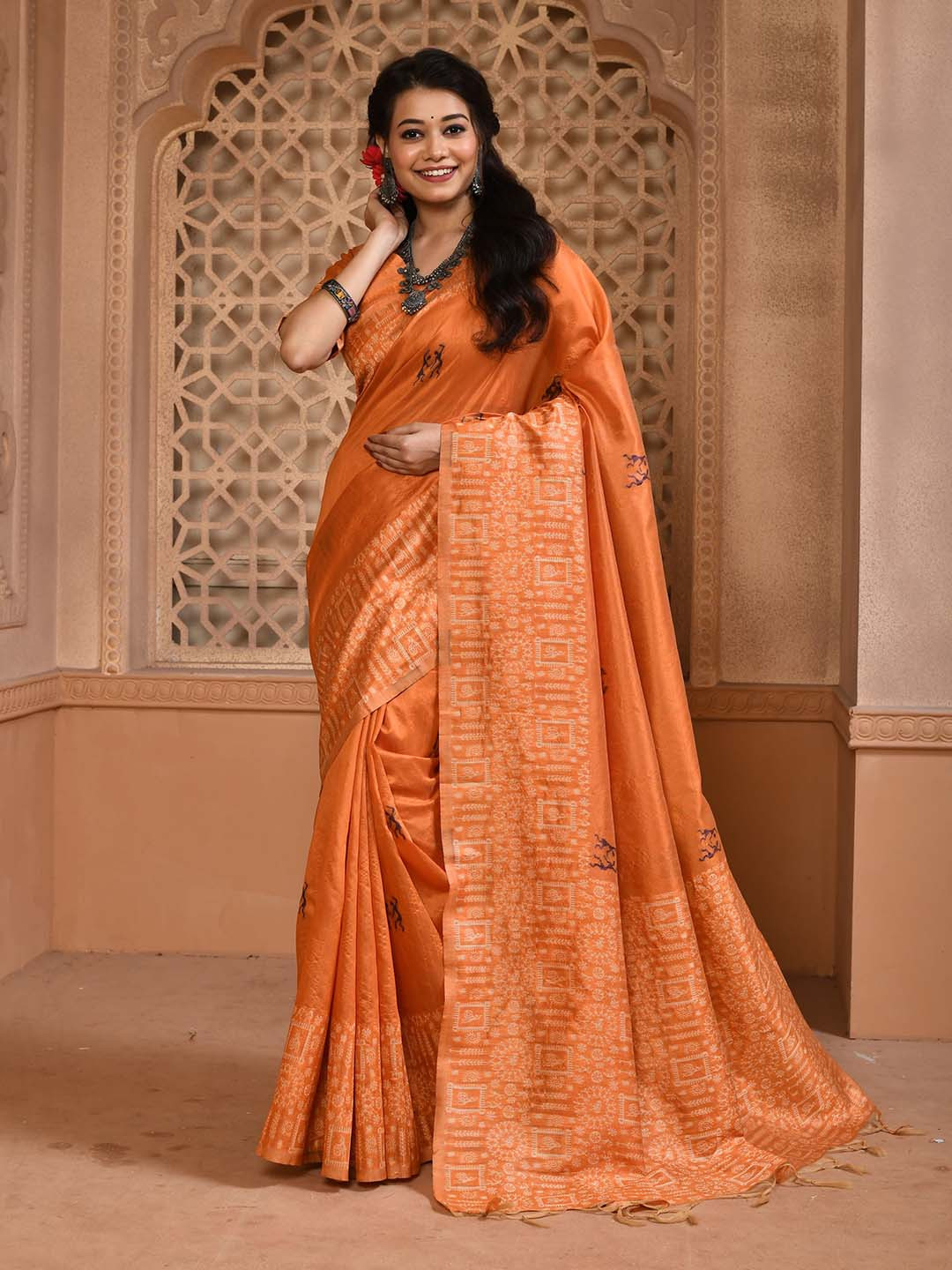 

Kandora Ethnic Motifs Woven Design Pure Silk Heavy Work Saree, Orange