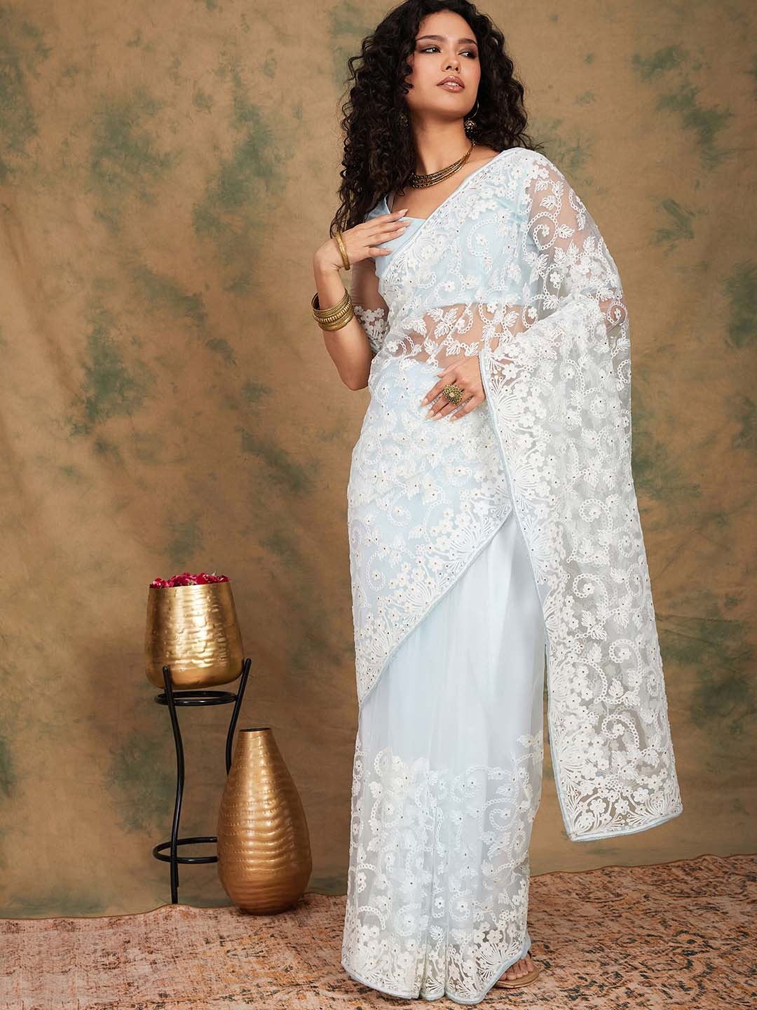 

Maroosh Floral Beads and Stones Net Saree, Turquoise blue