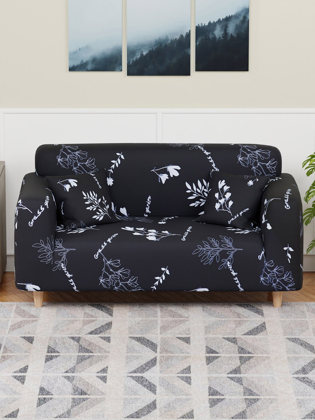 

Aura Black & White Printed Elasticated Sofa Cover
