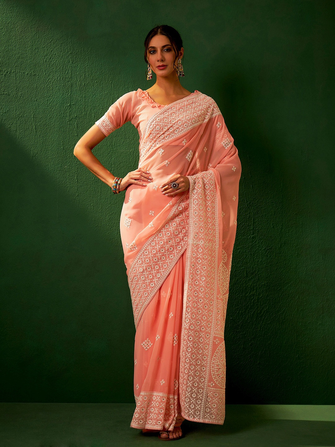 

Maroosh Geometric Embroidered Saree With Embroidered Border, Peach