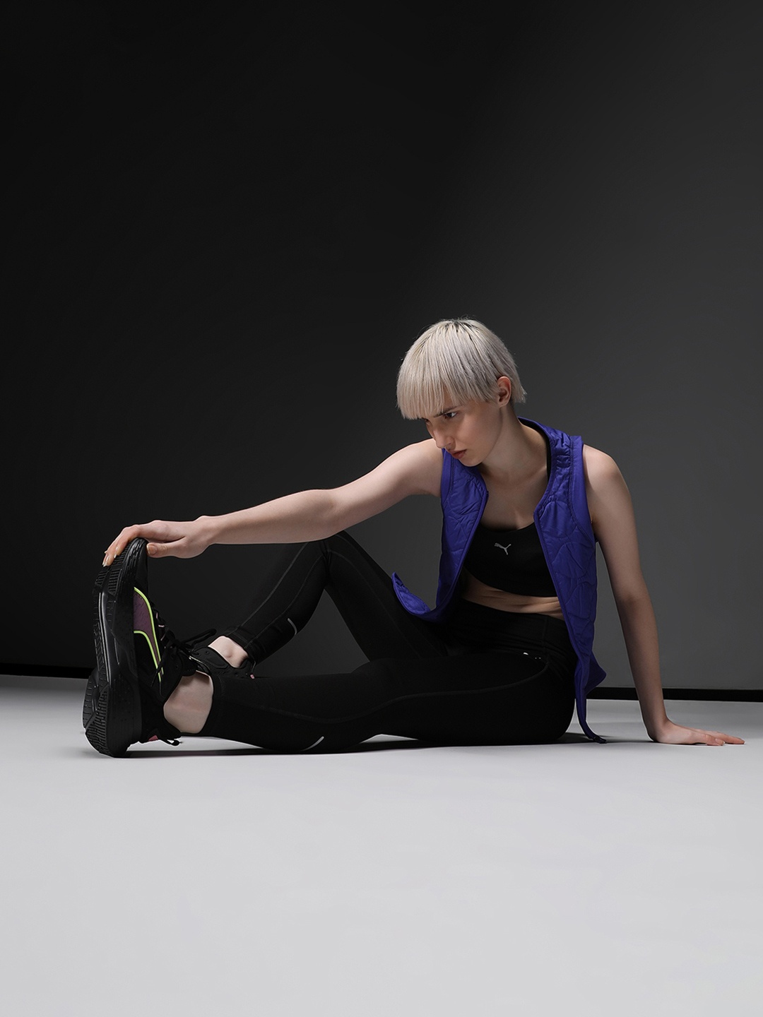 

Puma Women Solid RUN Microfleece Running Tights, Black