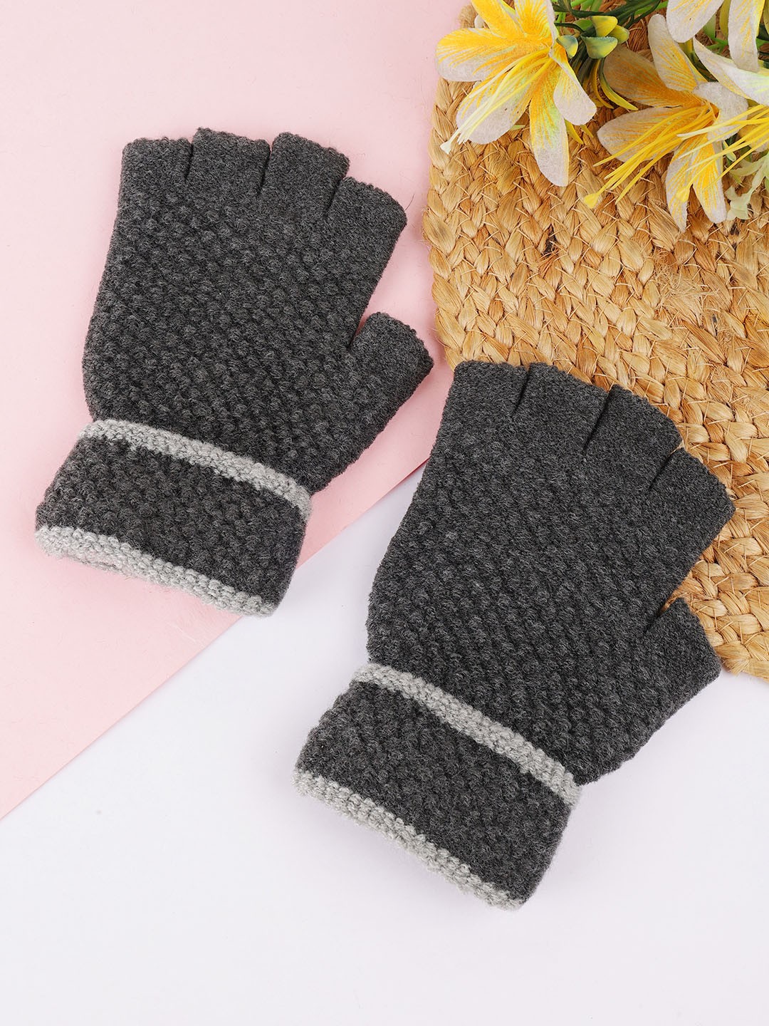 

ELLIS Unisex Patterned Fingerless Gloves, Grey