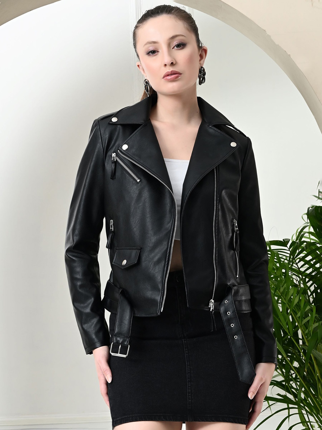 

TBOJ Women Leather Lightweight Crop Outdoor Leather Jacket, Black
