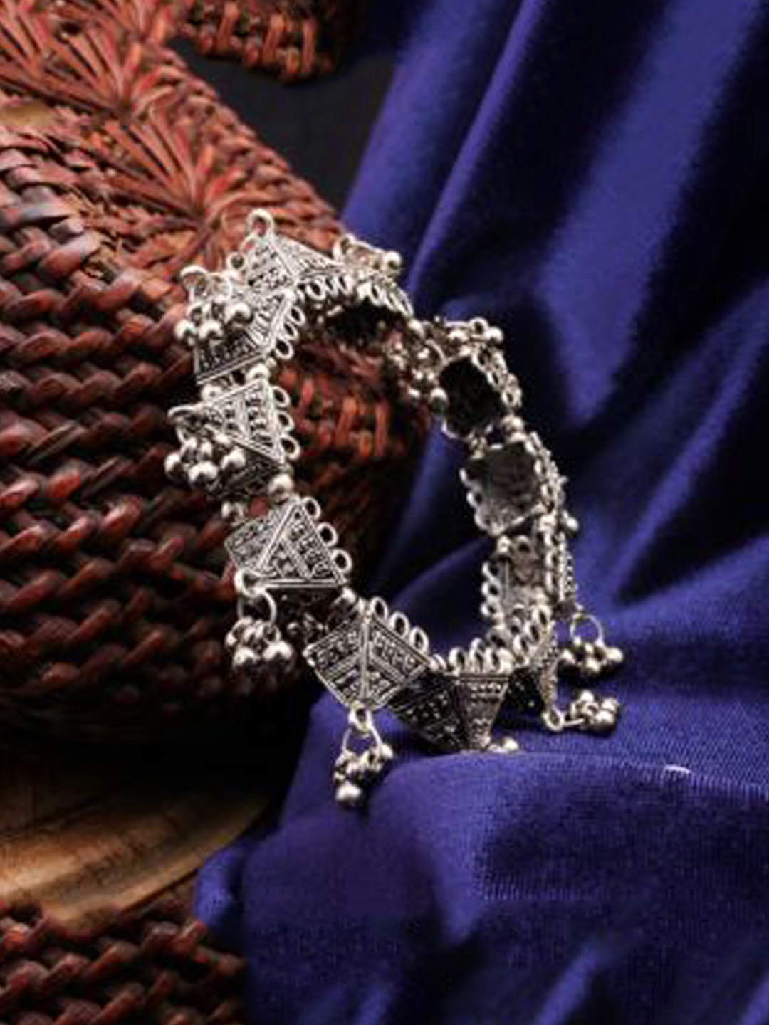 

FIMBUL Silver-Plated Bangle-Style Bracelet