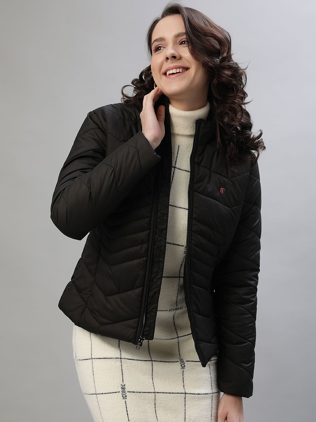 

Iconic Women Puffer Jacket, Black