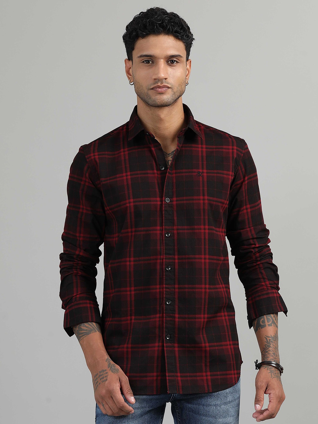 

SORATIA Men Spread Collar Tartan Checked Cotton Casual Shirt, Maroon